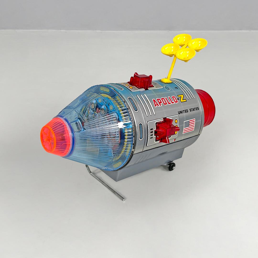 Mid-Century moderno Giappone, metà del secolo scorso, astronave di latta Moon Traveler Apollo-z Nomura Toys, anni '60