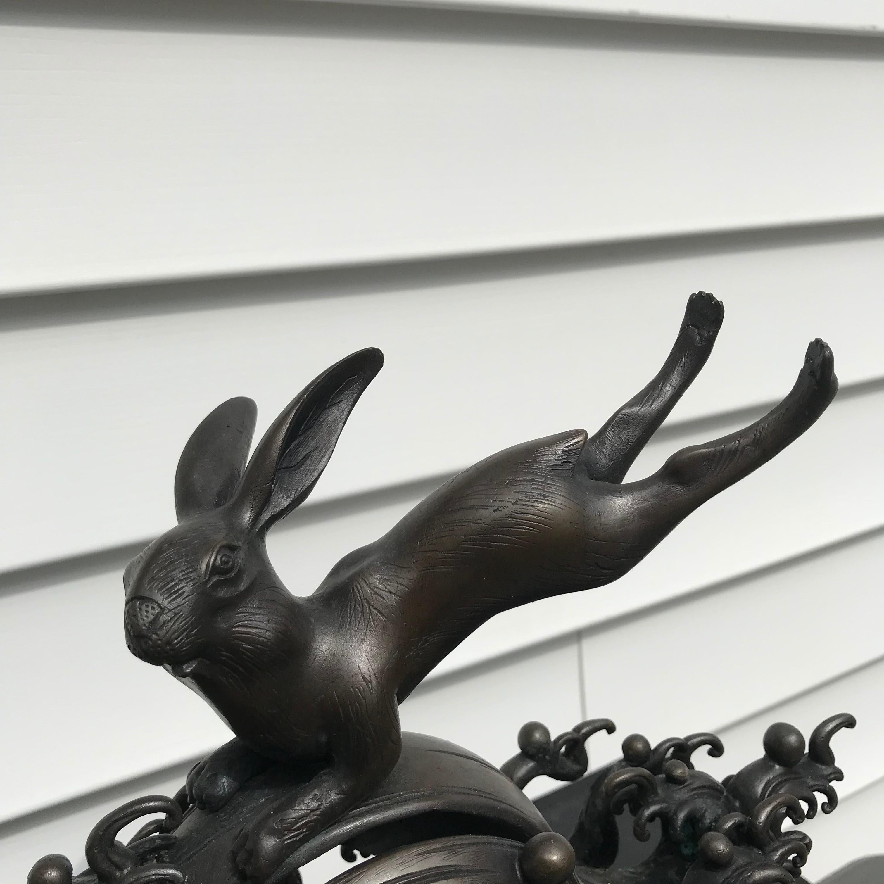 Japan Old Bronze Rabbit Jumping over Waves, Fine Details 5