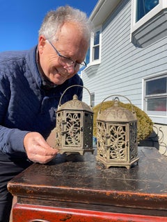 Japan Old Pair "Butterfly" Flower Garden Lighting Lanterns