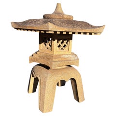 Giappone  Lanterna Yukimi classica di Old Stone con splendidi dettagli, 26 pollici