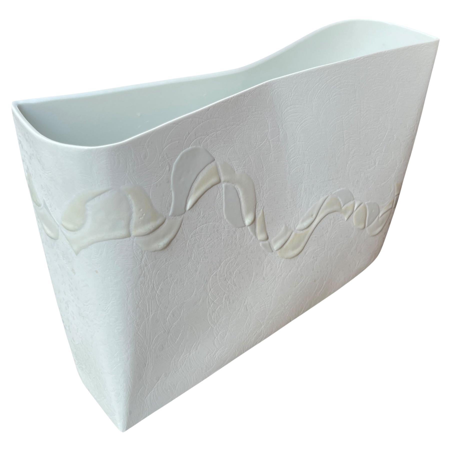 Giappone, vaso di porcellana di Shigekazu Nagae, 1991