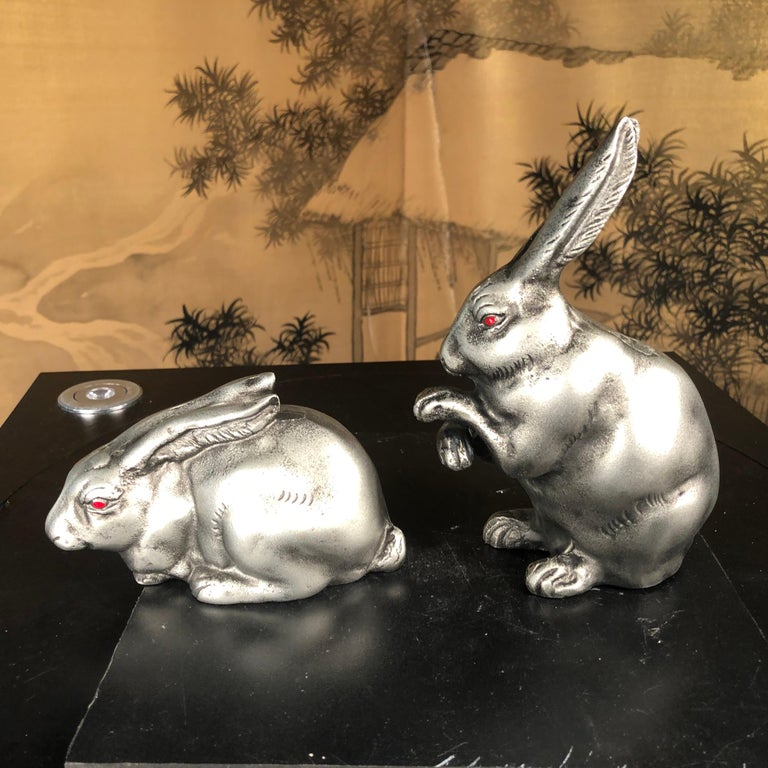 Japan Pair Red Eye Garden Rabbits Mint & Boxed  For Sale 2