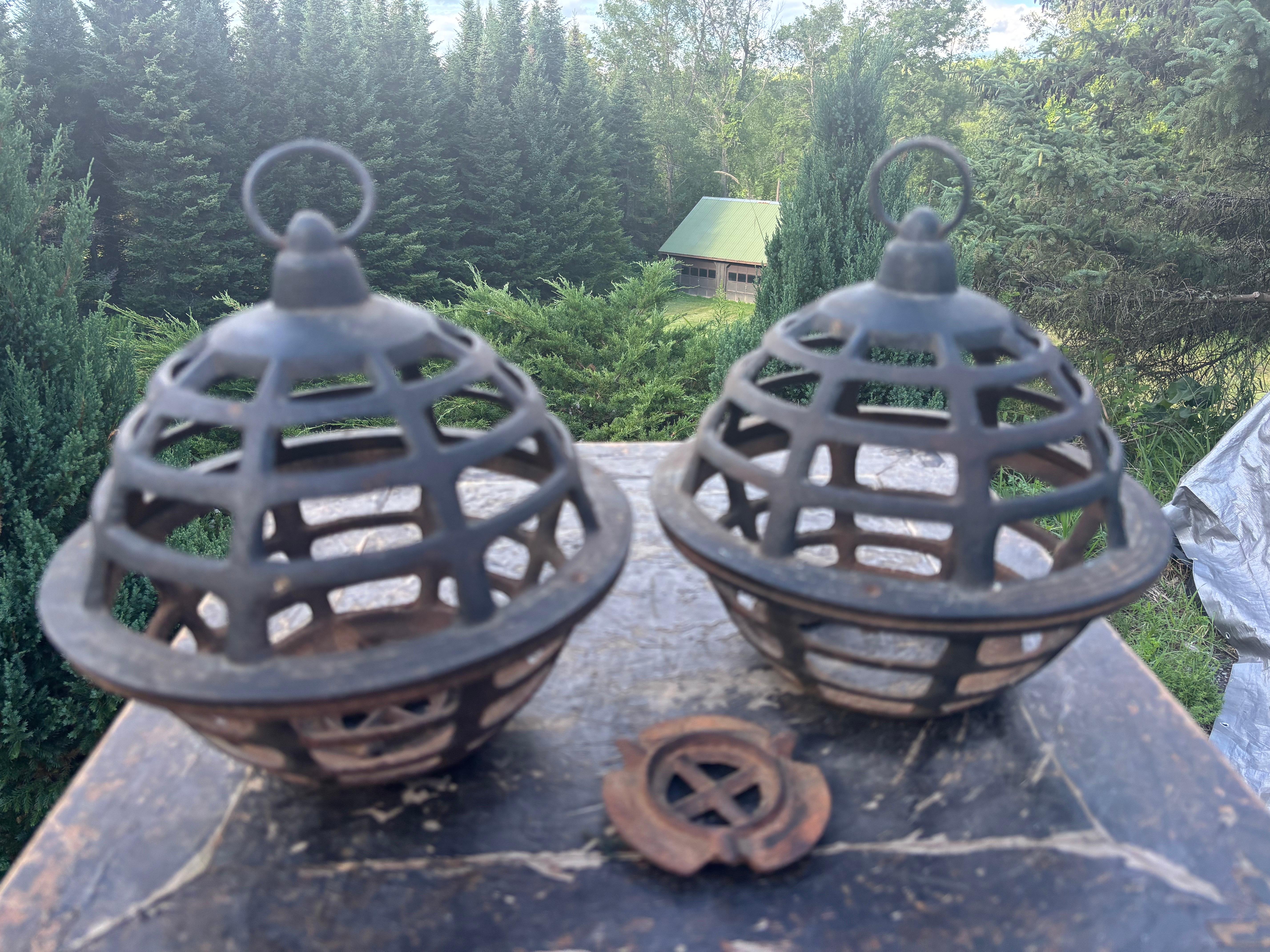 Japon Ensemble de deux lanternes orbes anciennes, trouvaille rare en vente 2
