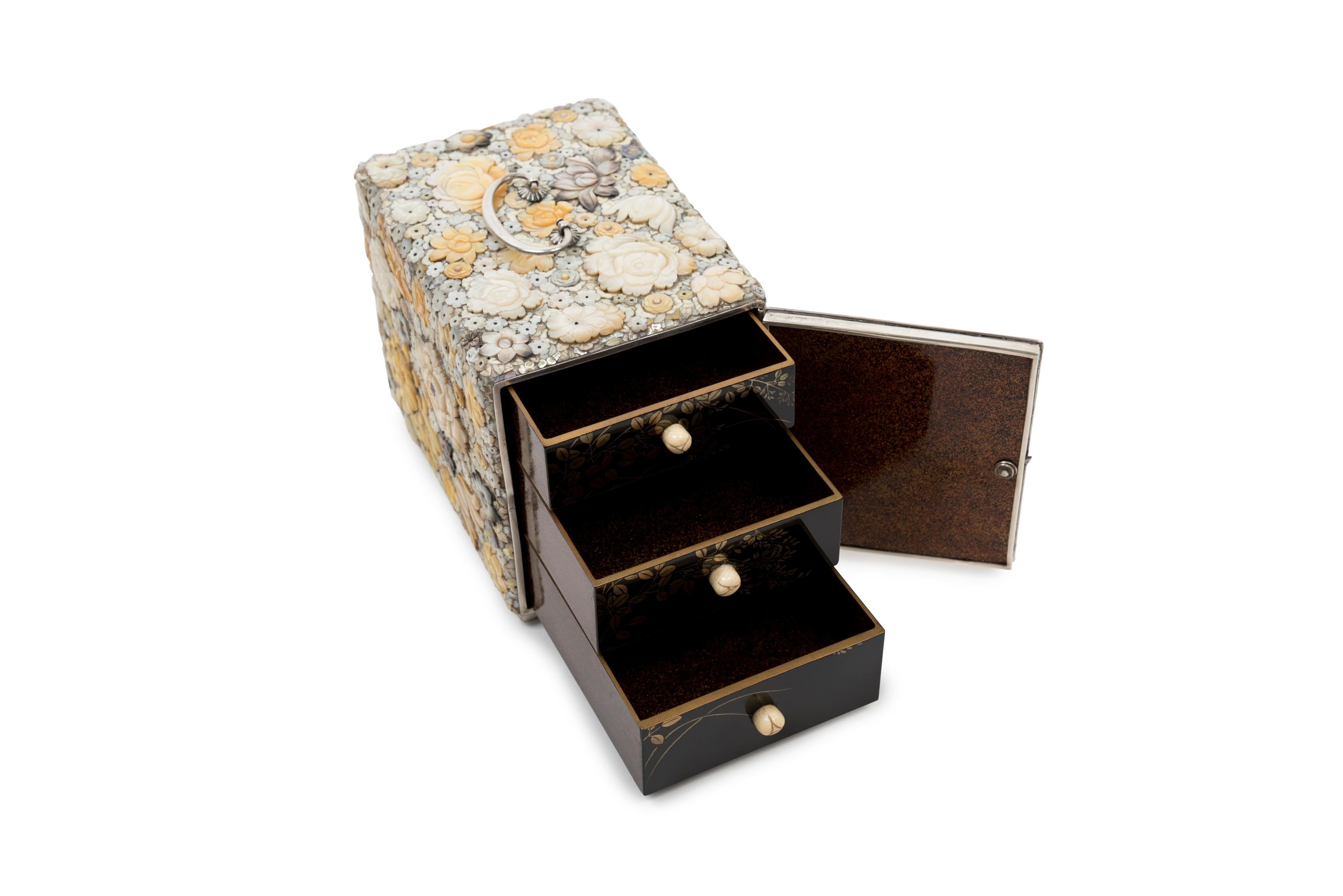 Japonisme Japan shibayama flowers incense cabinet kodansu