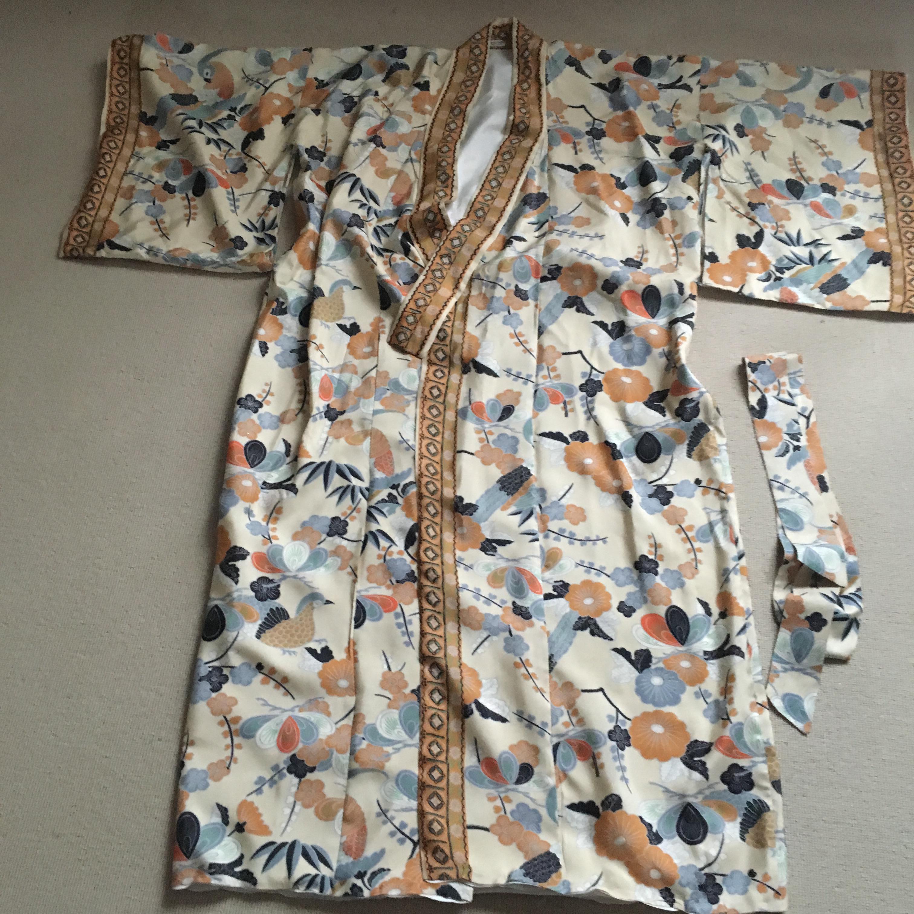 Japan Silk Kimono 1970s For Sale 11