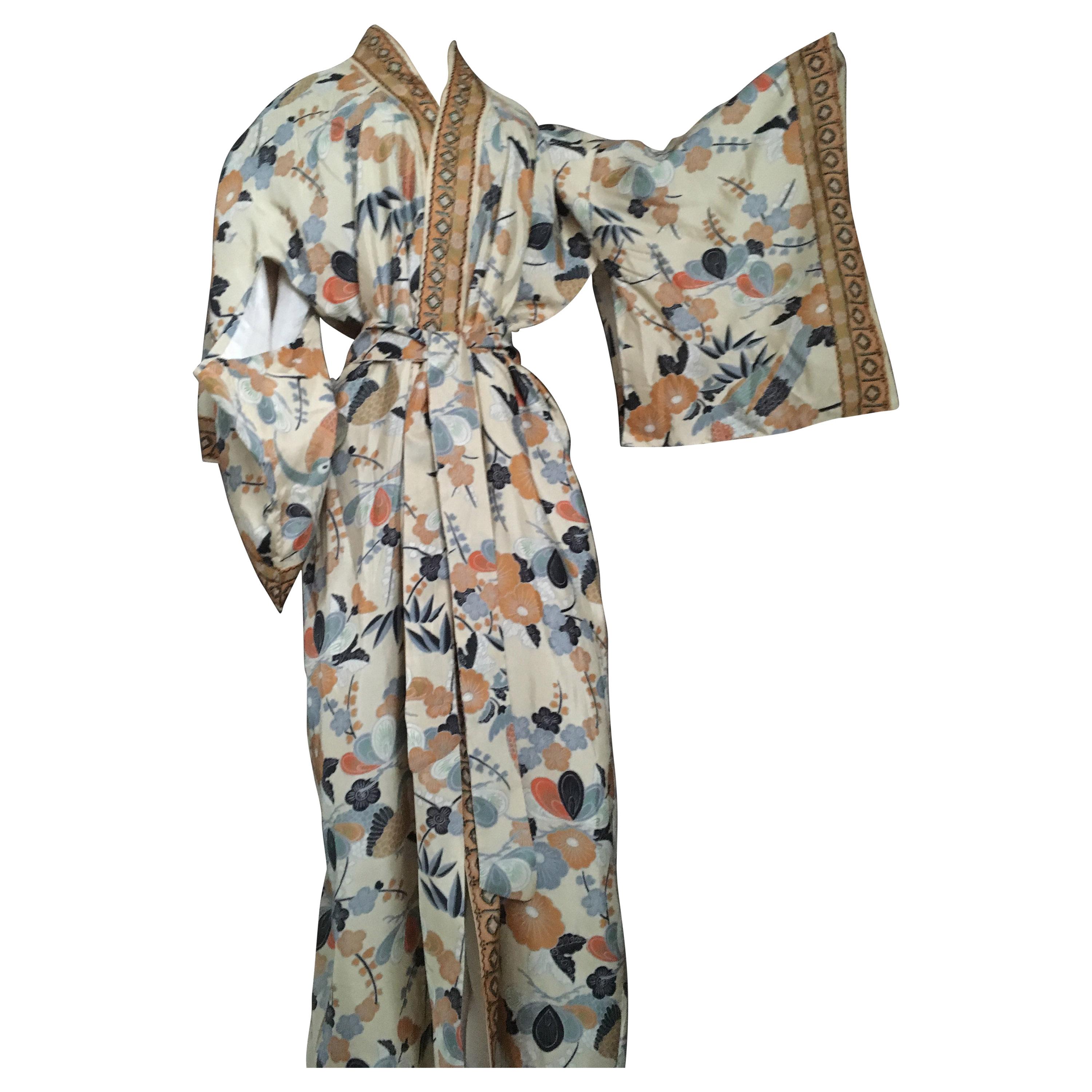 Japan Silk Kimono 1970s For Sale