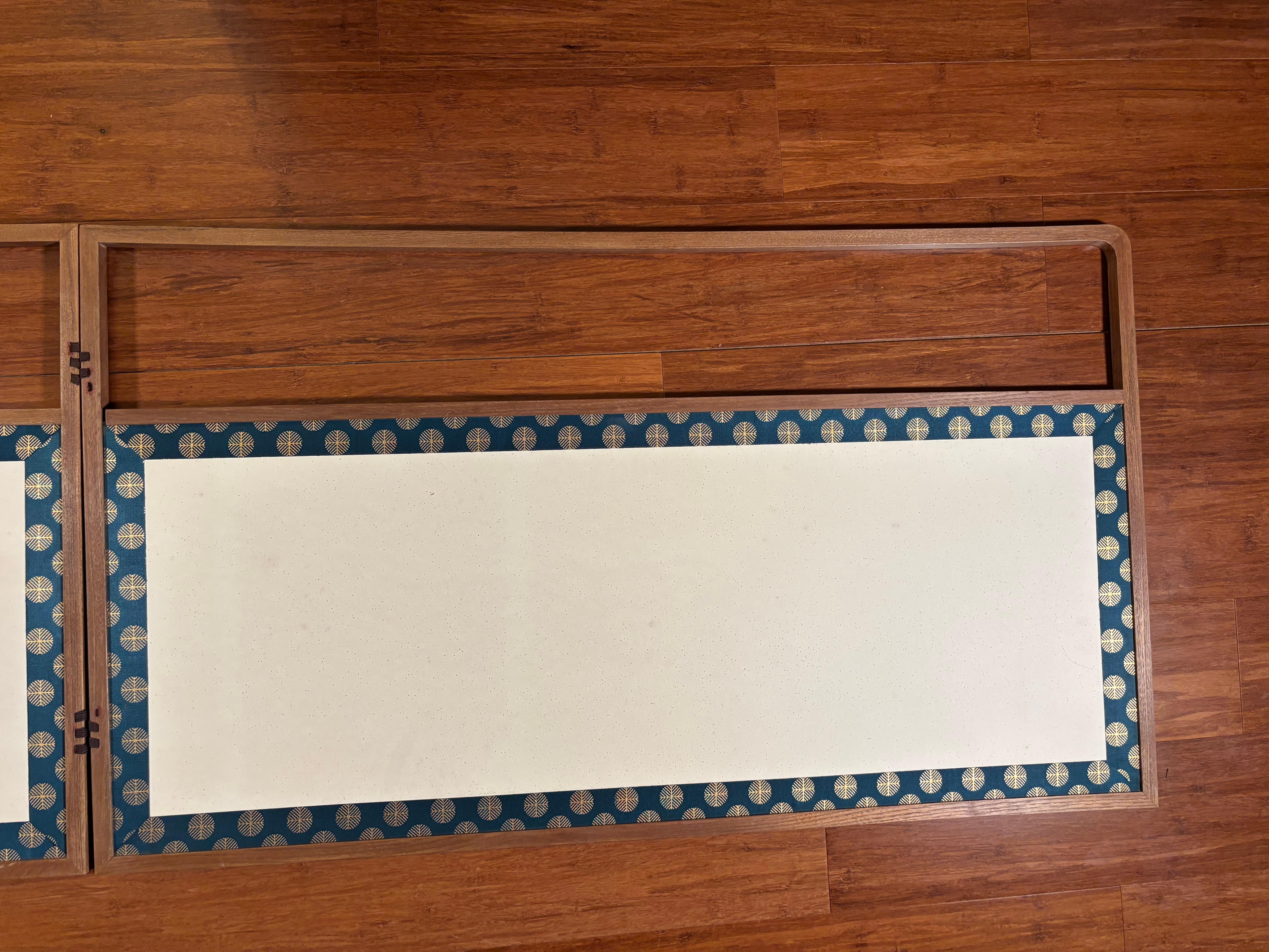 Peint à la main Petit paravent pliant à deux panneaux en BLUE BLUE JAPAN pour le thé Simplicité contemporaine en vente
