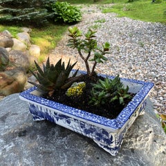 Japan Stunning Blue and White "Iris" Planter Vessel, Fine Details