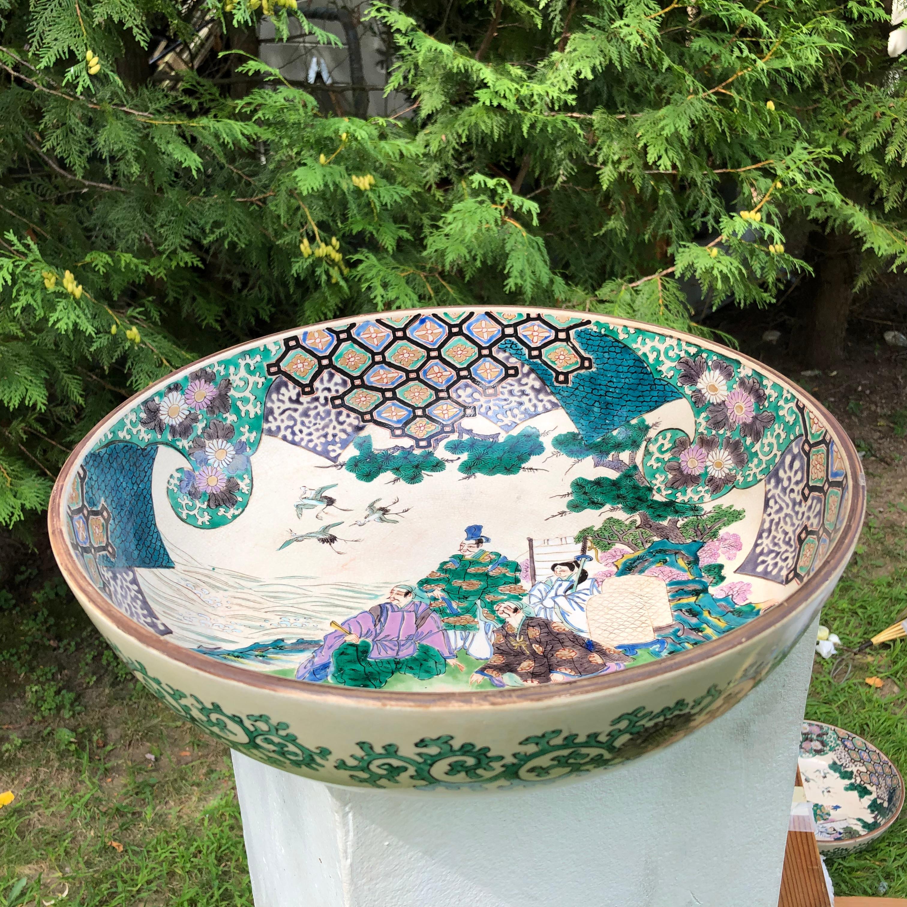 Japanese Japan Antique Set Three Brilliant Color Hand Painted Garden Bowls, 1910