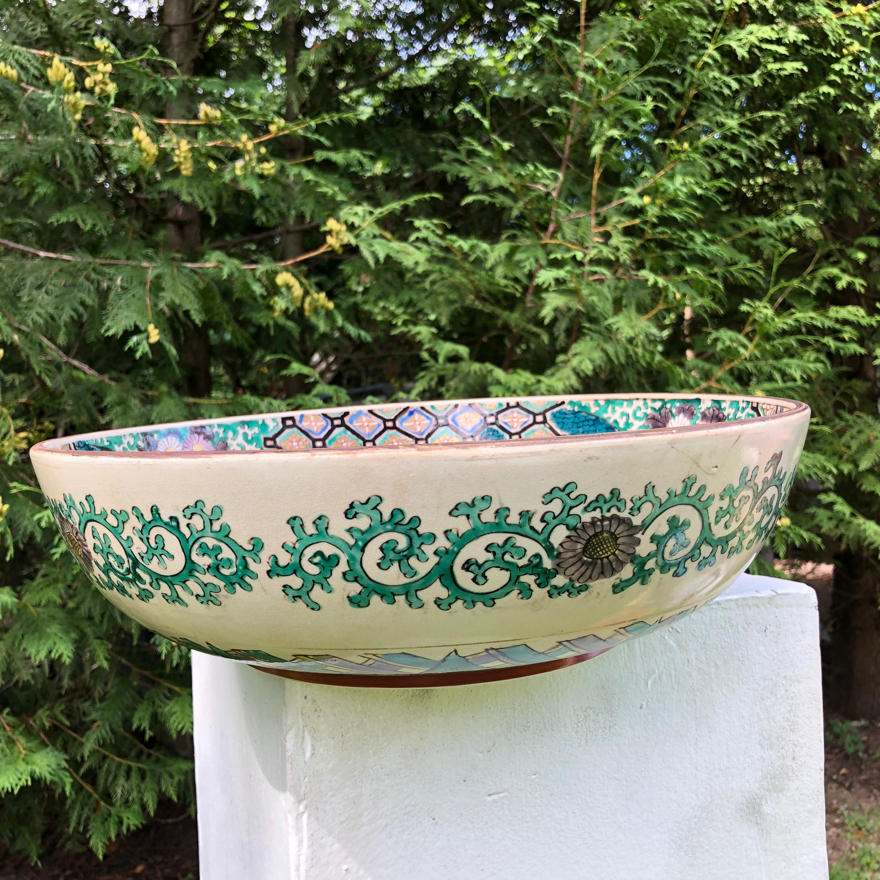 Ceramic Japan Antique Set Three Brilliant Color Hand Painted Garden Bowls, 1910 For Sale
