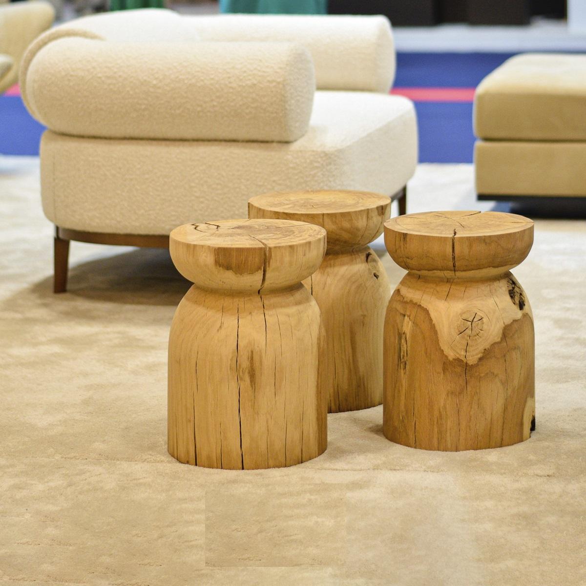 Japan-Tisch, zeitgenössischer Beistelltisch oder Hocker aus Holz (Moderne) im Angebot