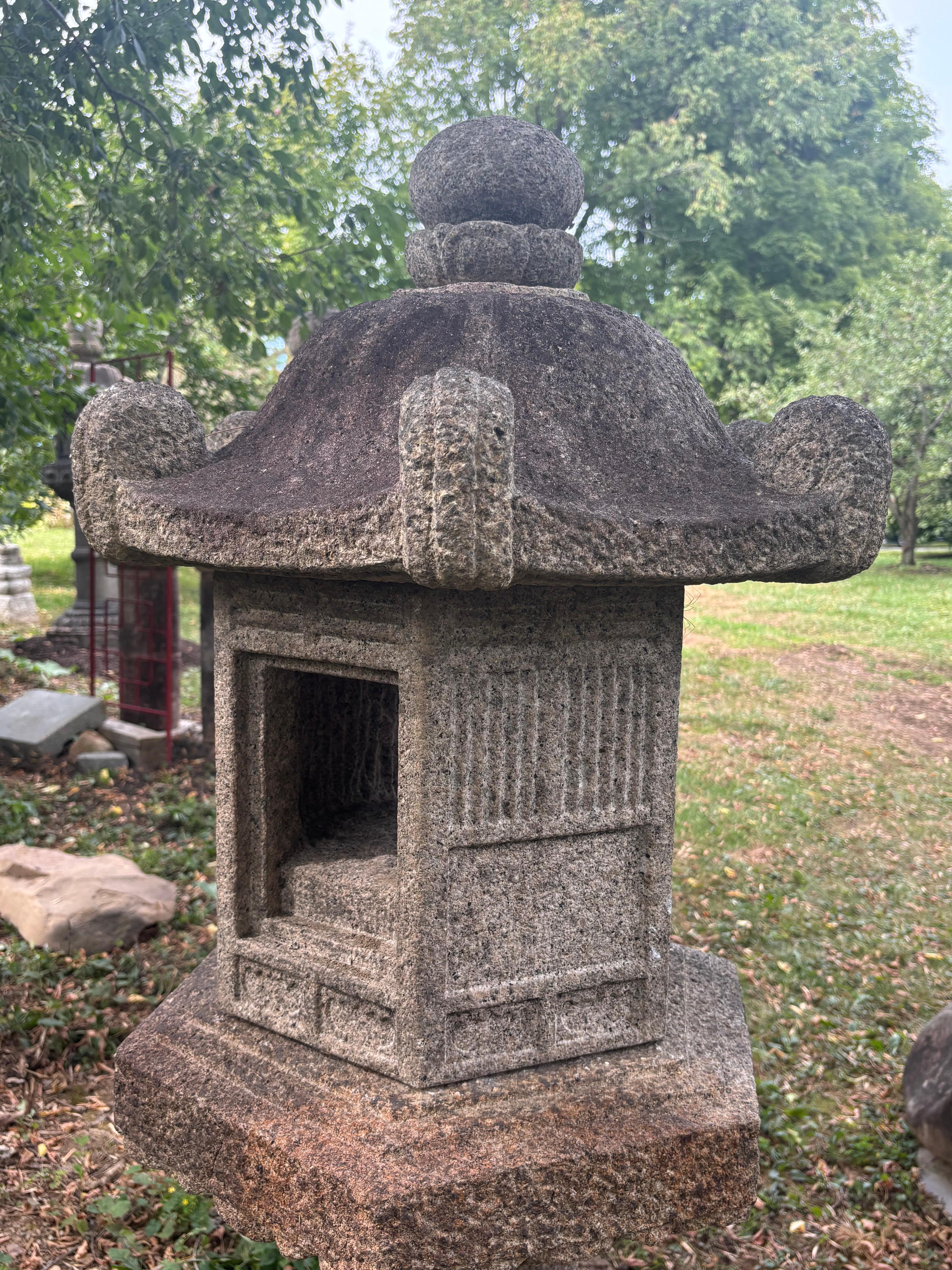 Japan Tall Antique Classic Edo Period Kasuga Stone Lantern For Sale 5