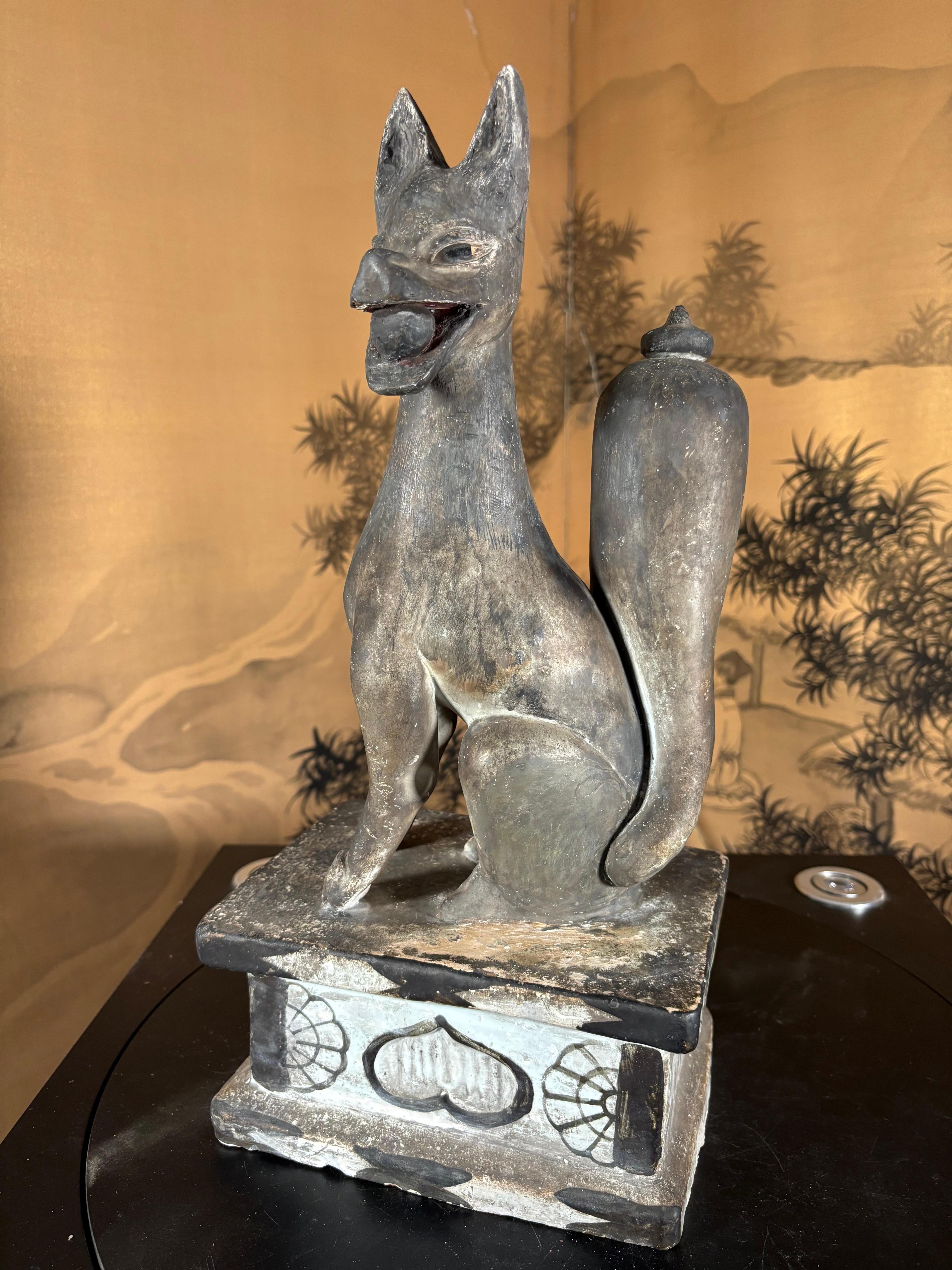 Taisho Giappone Alto Antico Inari Kitsune Volpe Artigianale Con Occhi Di Vetro  Santuario di Inari in vendita