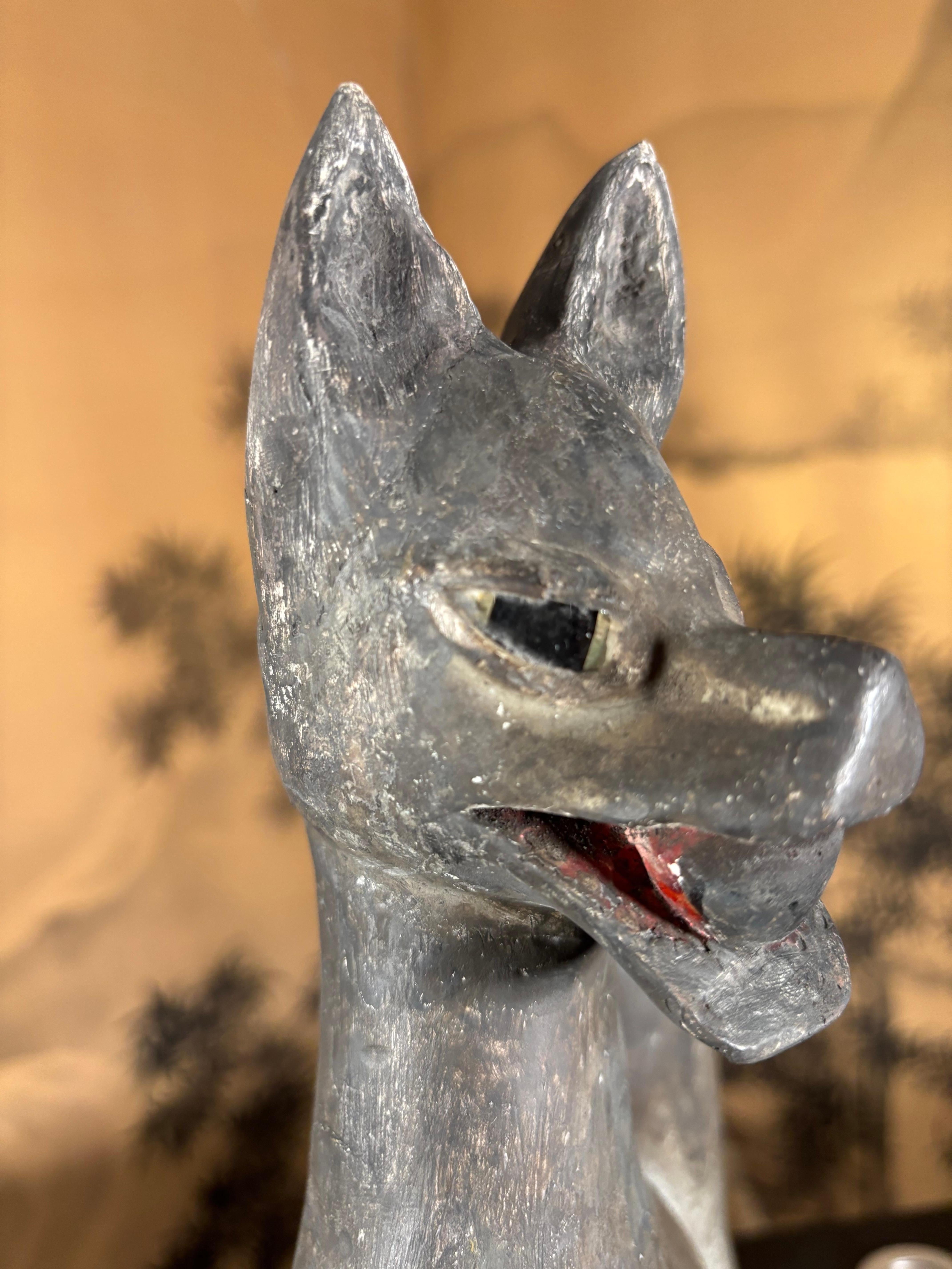 Giappone Alto Antico Inari Kitsune Volpe Artigianale Con Occhi Di Vetro  Santuario di Inari in vendita 1
