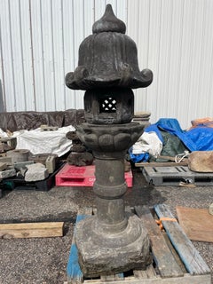 Japan Tall Antique Kasuga Stone Lantern