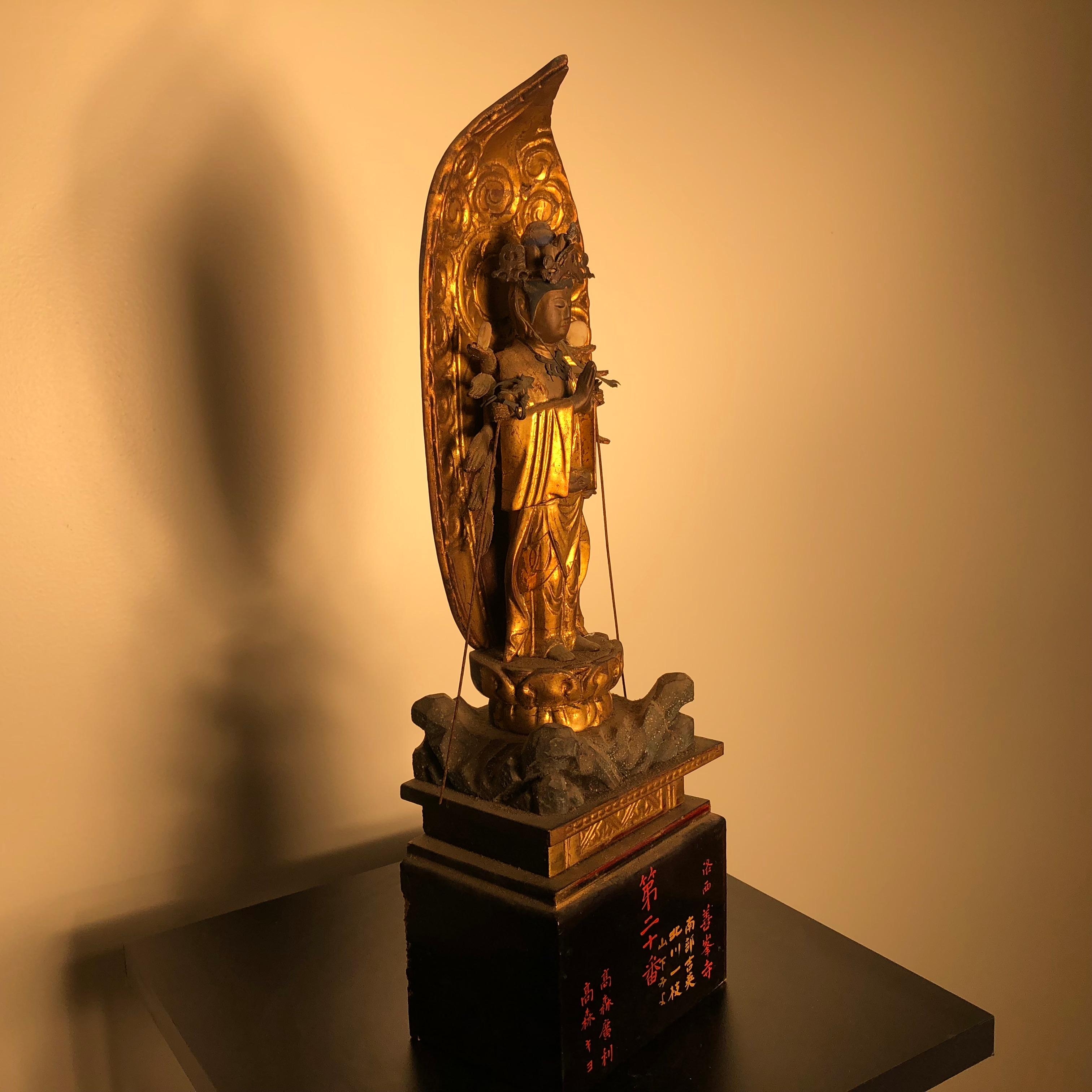 Japan Tall Gold Gilt Ten-Arm Protection Kanon Guan Yin, Rare Find 4