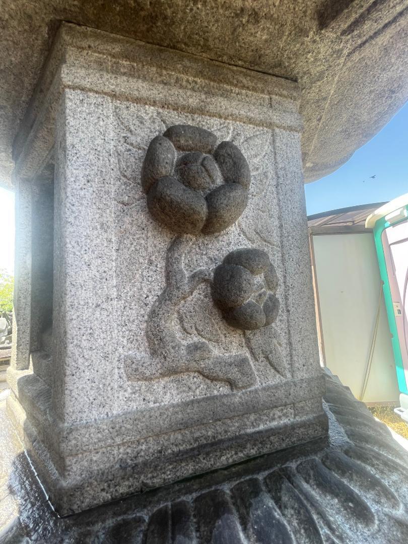 Japan Großer Kasuga „Zodiac“ aus Japan  Laterne aus Stein, 104 Zoll im Angebot 2