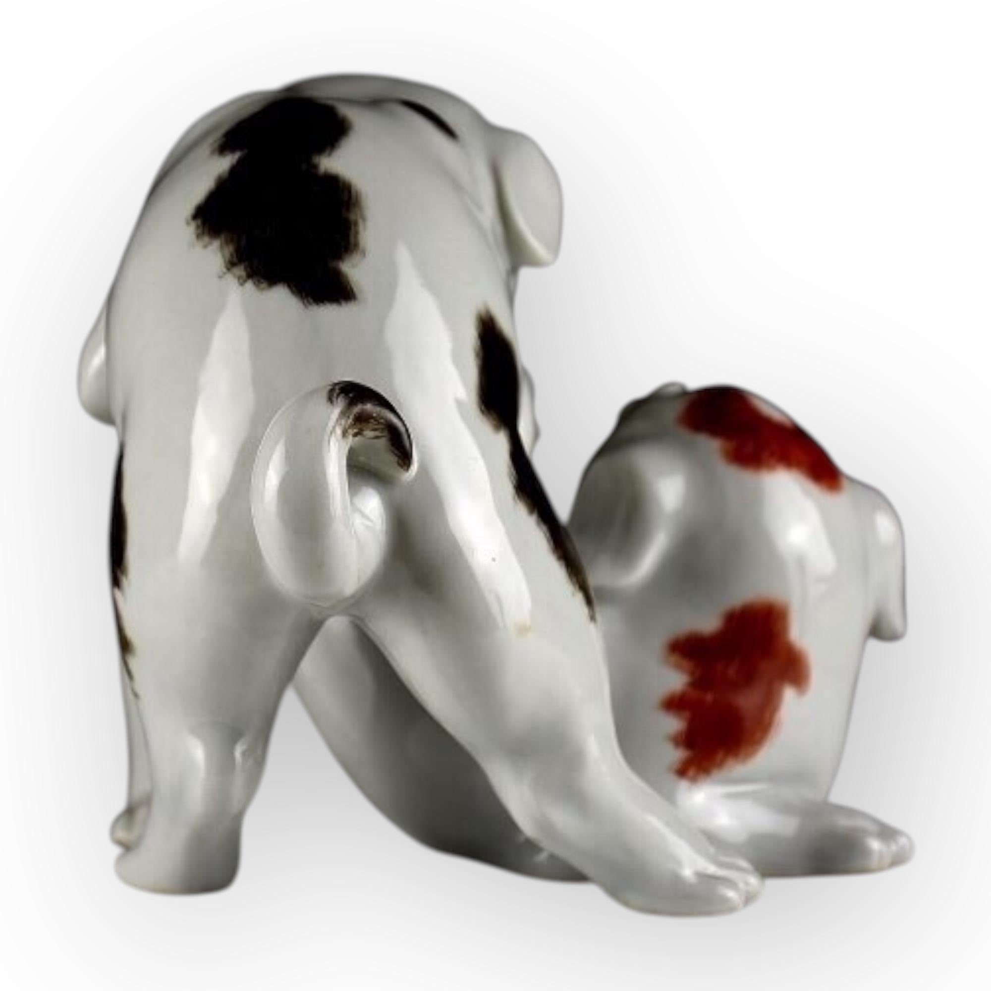 Hand-Painted Japan, two small dogs, Kutani porcelain, circa 1900-1920 For Sale