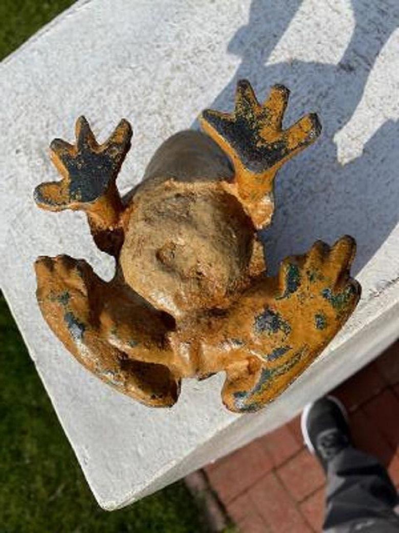 Japan Vintage Hand Cast Hand Painted Frog Toad Kaeru, Original Paint 3
