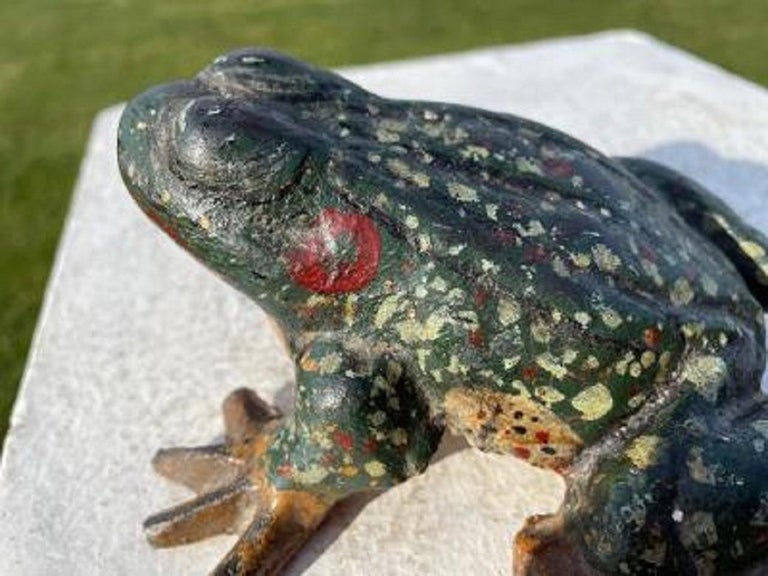Japan Vintage Hand Cast Hand Painted Frog Toad Kaeru, Original Paint In Good Condition For Sale In South Burlington, VT