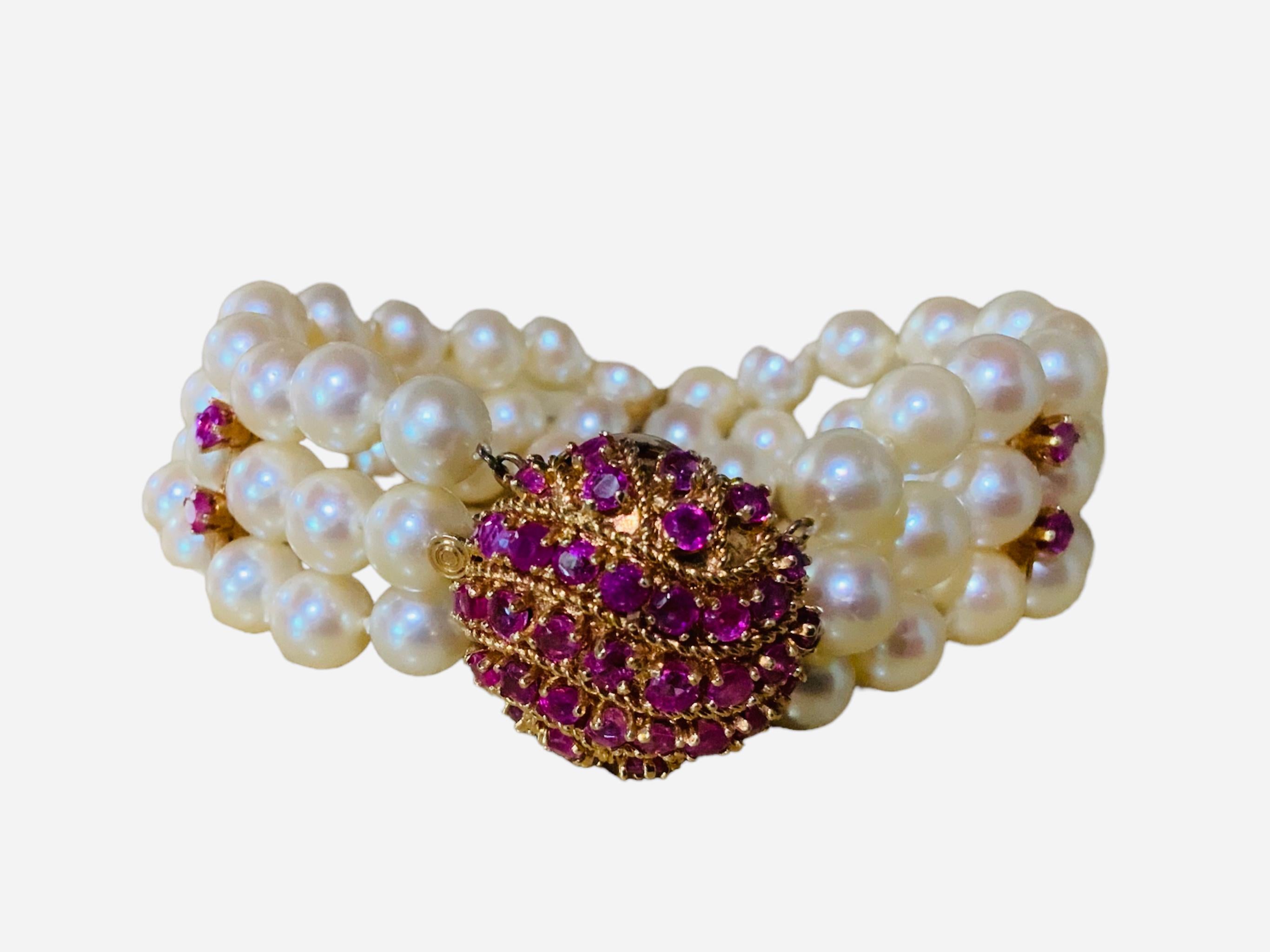 Japanese 14k Gold Culture Pearls and Rubies Bracelet For Sale 1