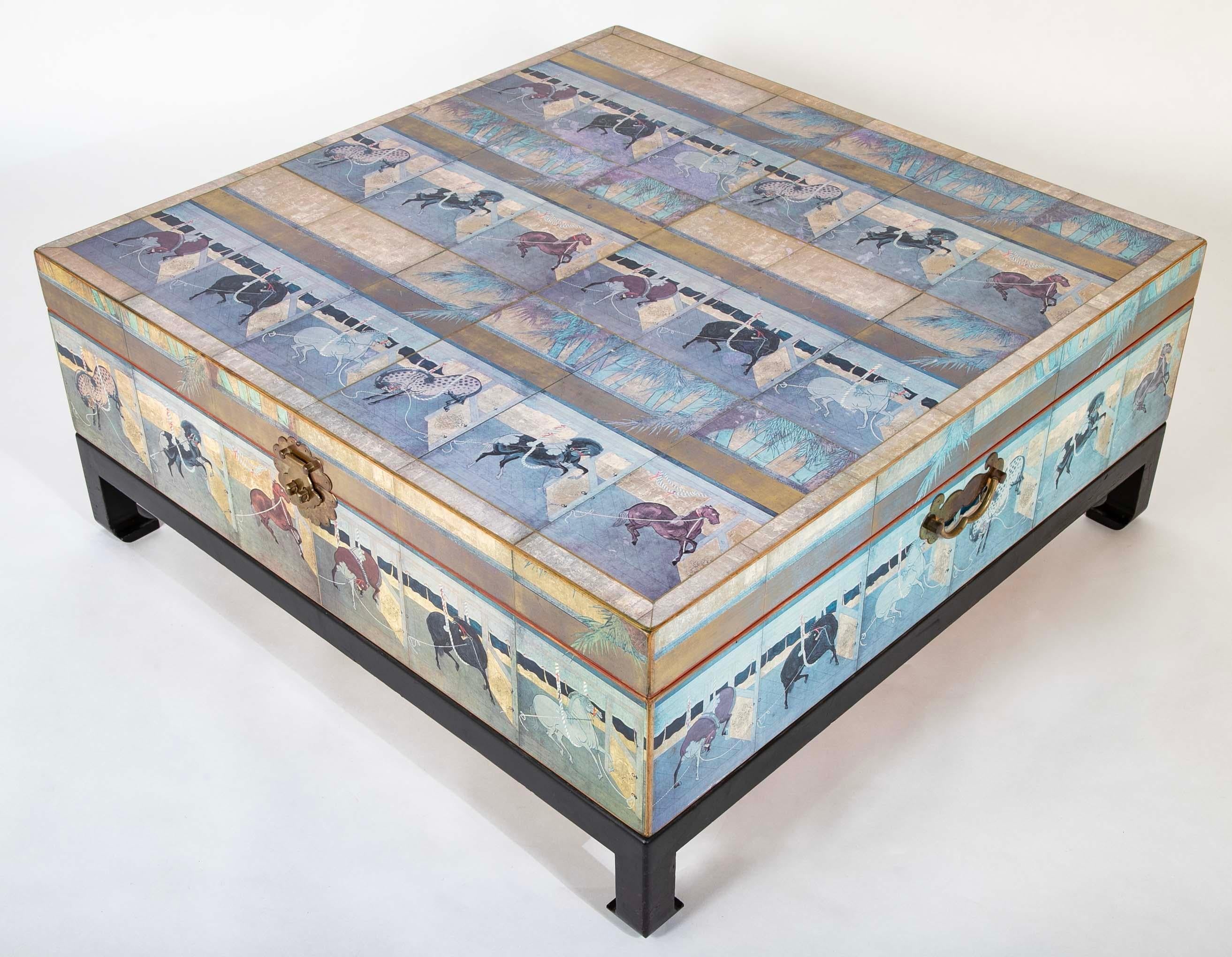 Japanese 18th Century Style Lacquered Coffee Table With Scenes of Horses For Sale 6