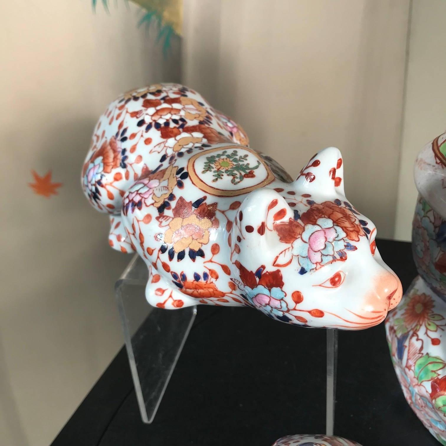 Japanese 1920s Collection Imari Porcelain Four Animal Sculptures One of a Kind In Good Condition In South Burlington, VT