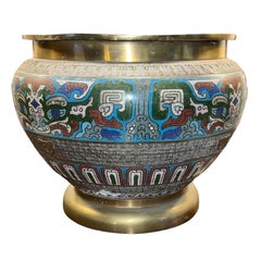 Jardiniere giapponese del 1920 in ottone e smalto Jardiniere giapponese del 1920 in ottone e smalto
