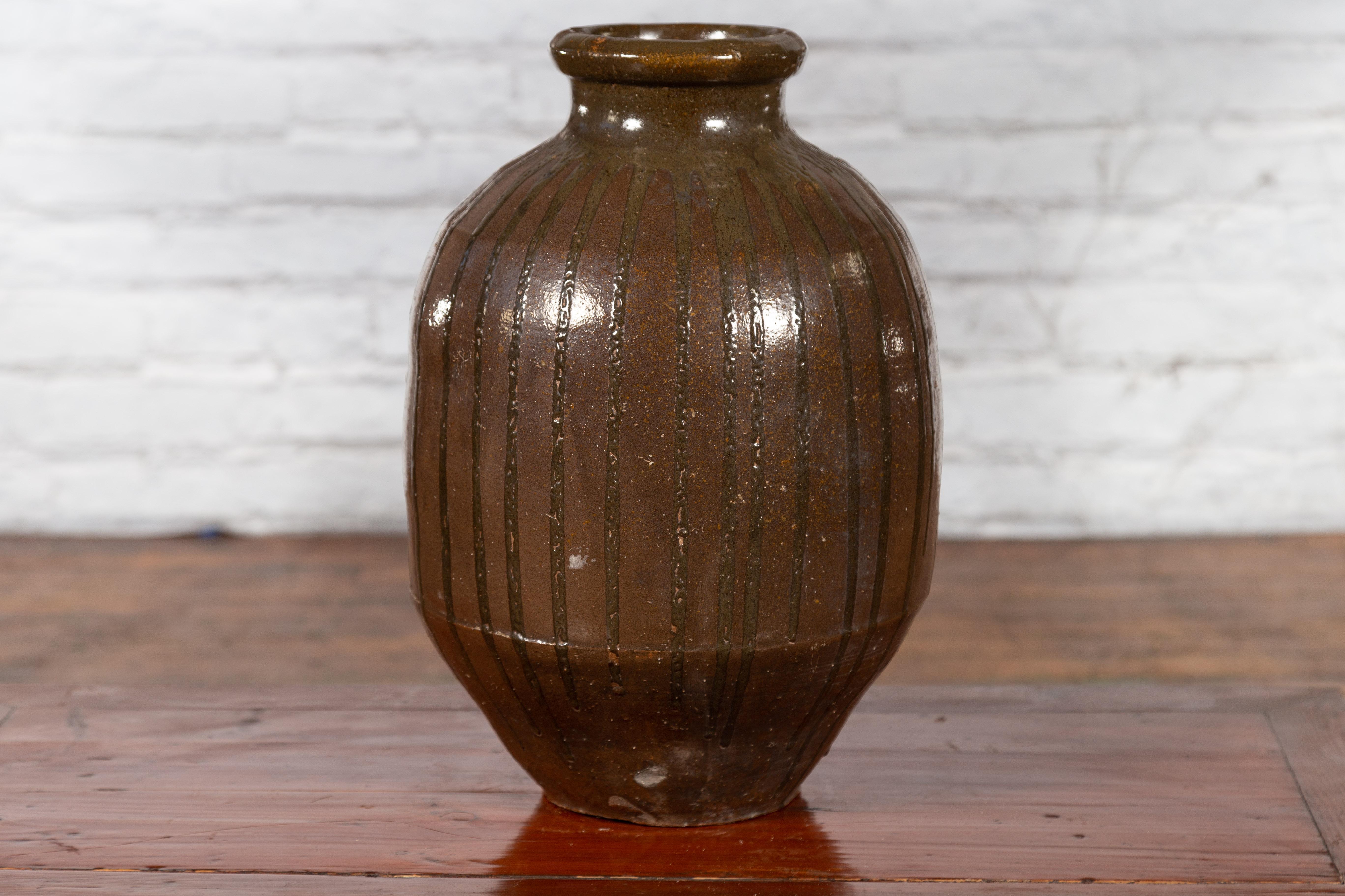 Japanese 19th Century Brown Glazed Tamba Tachikui Ware Pottery with Dripping 7