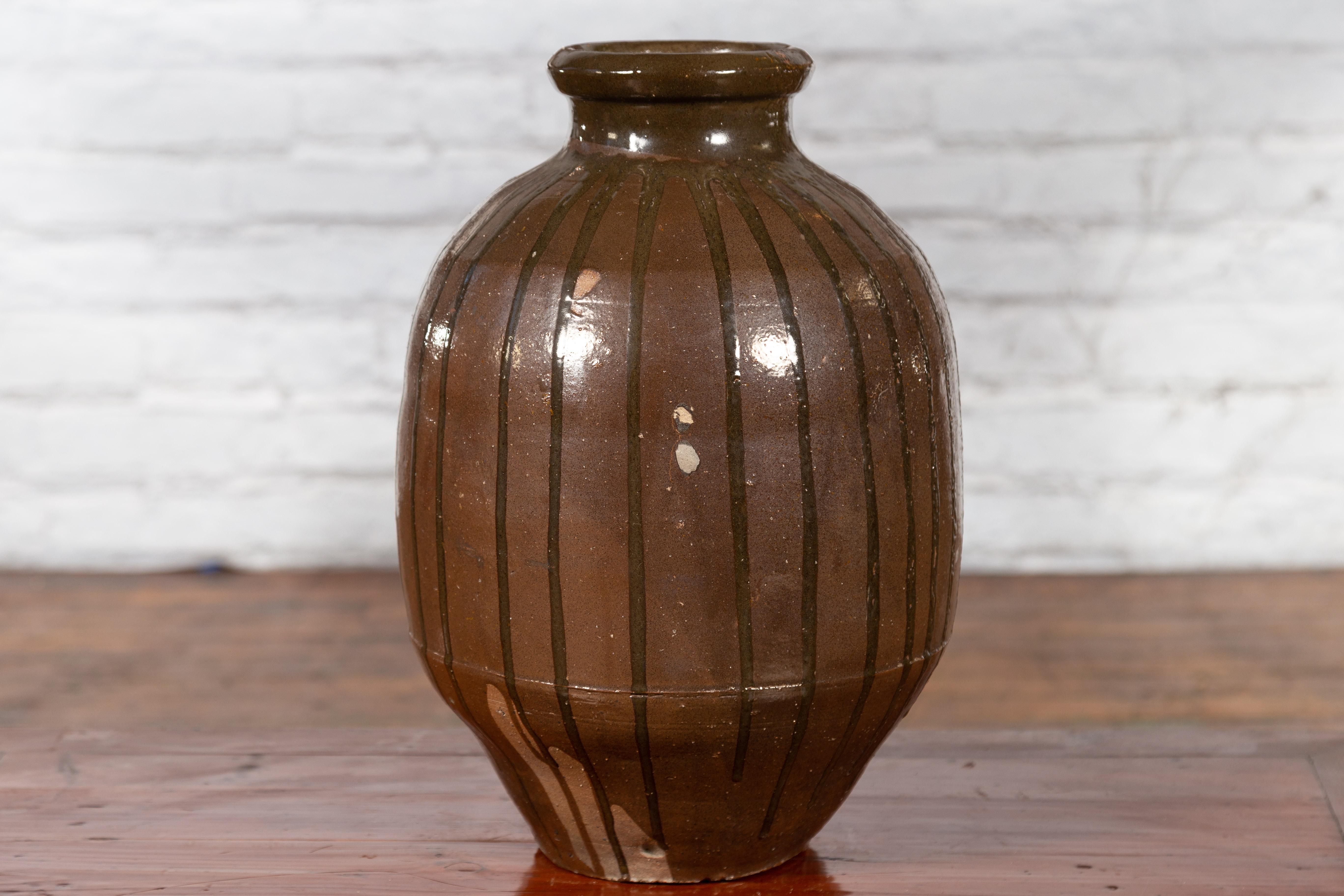Japanese 19th Century Brown Glazed Tamba Tachikui Ware Pottery with Dripping 8