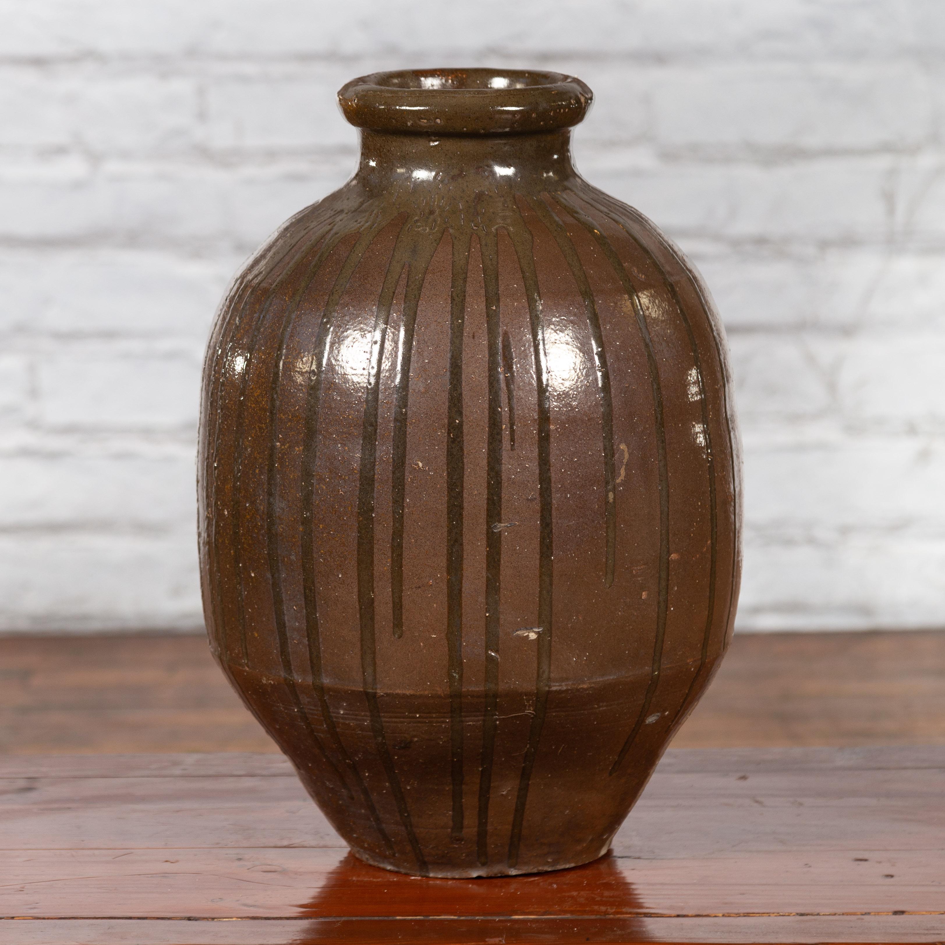 Japanese 19th Century Brown Glazed Tamba Tachikui Ware Pottery with Dripping 6