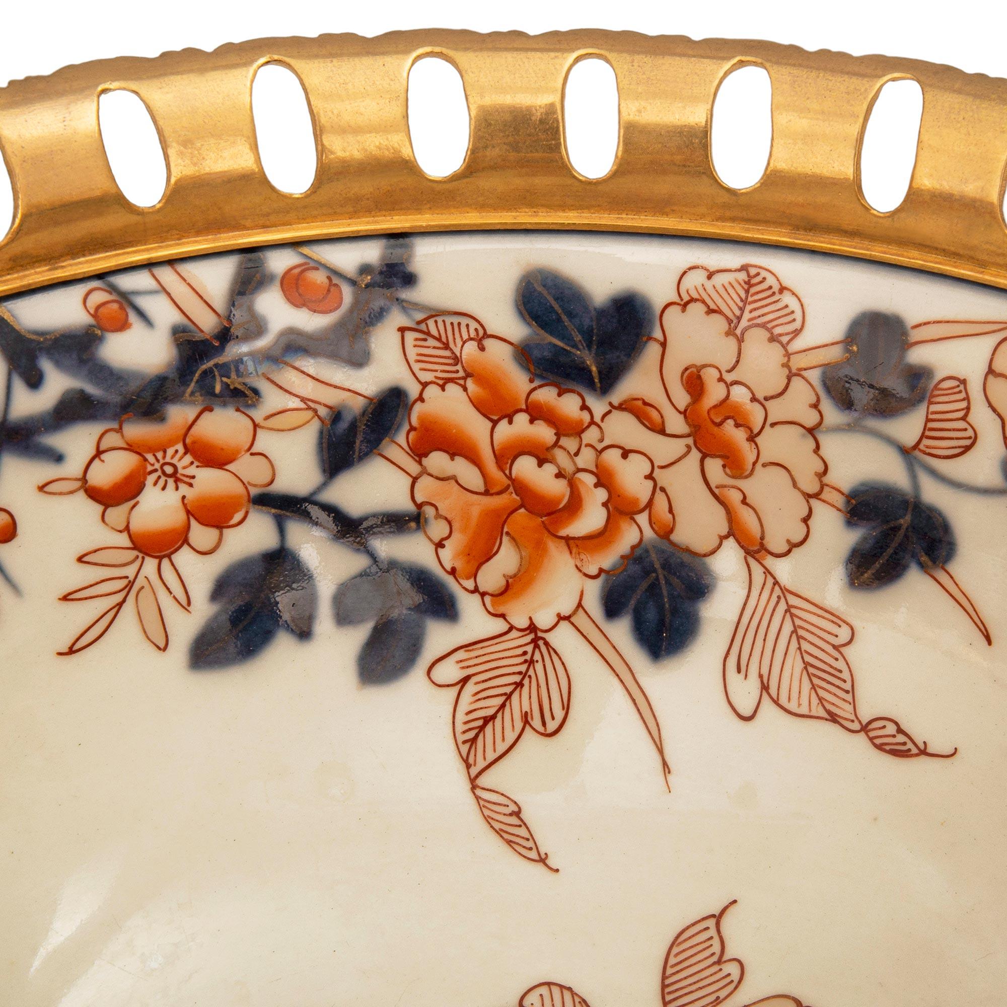 Japanese 19th Century Imari Porcelain And Ormolu Centerpiece For Sale 3