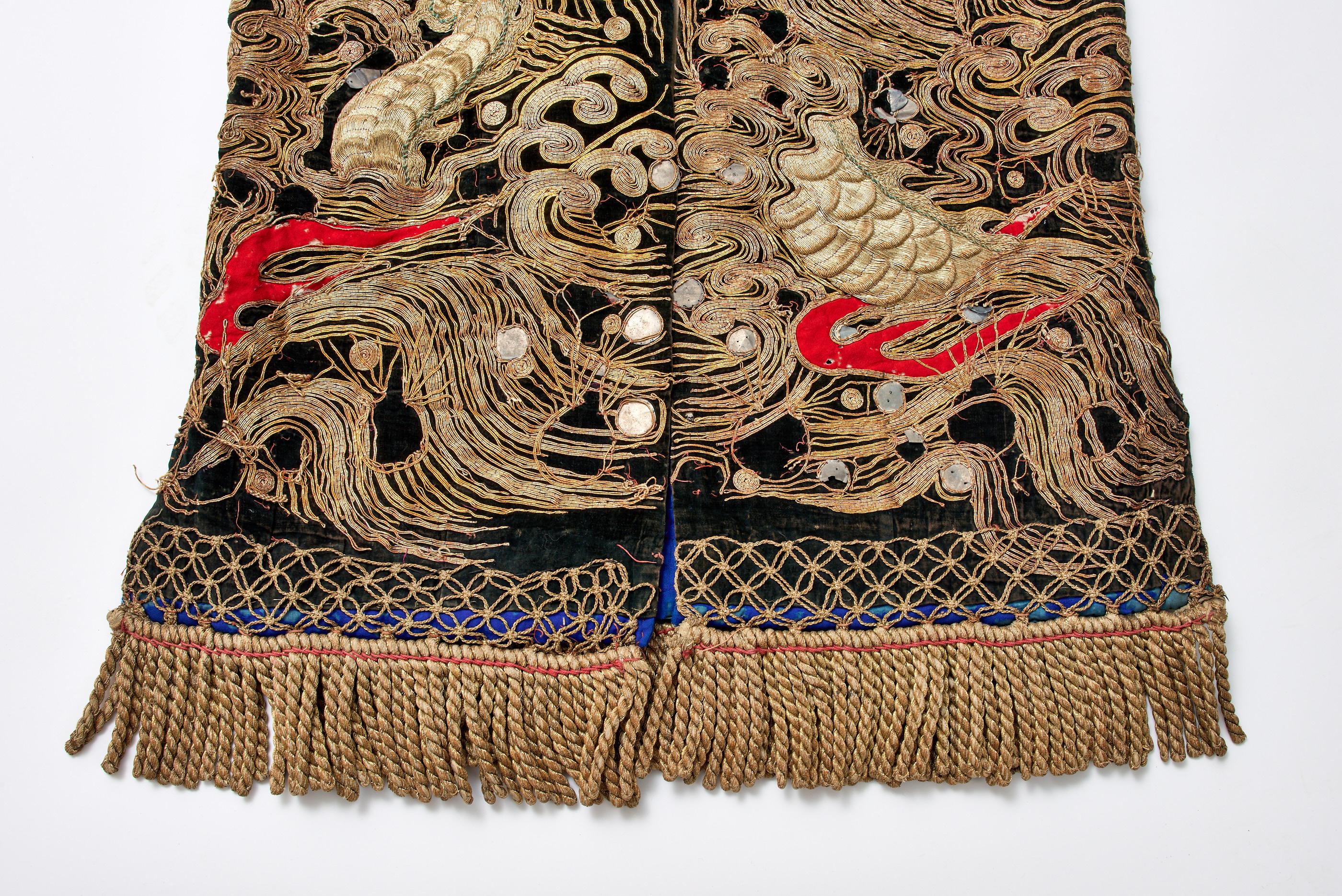 Japonais Costume de danse en or du théâtre Kabuki japonais du 19e siècle Dragon et Phoenix en vente