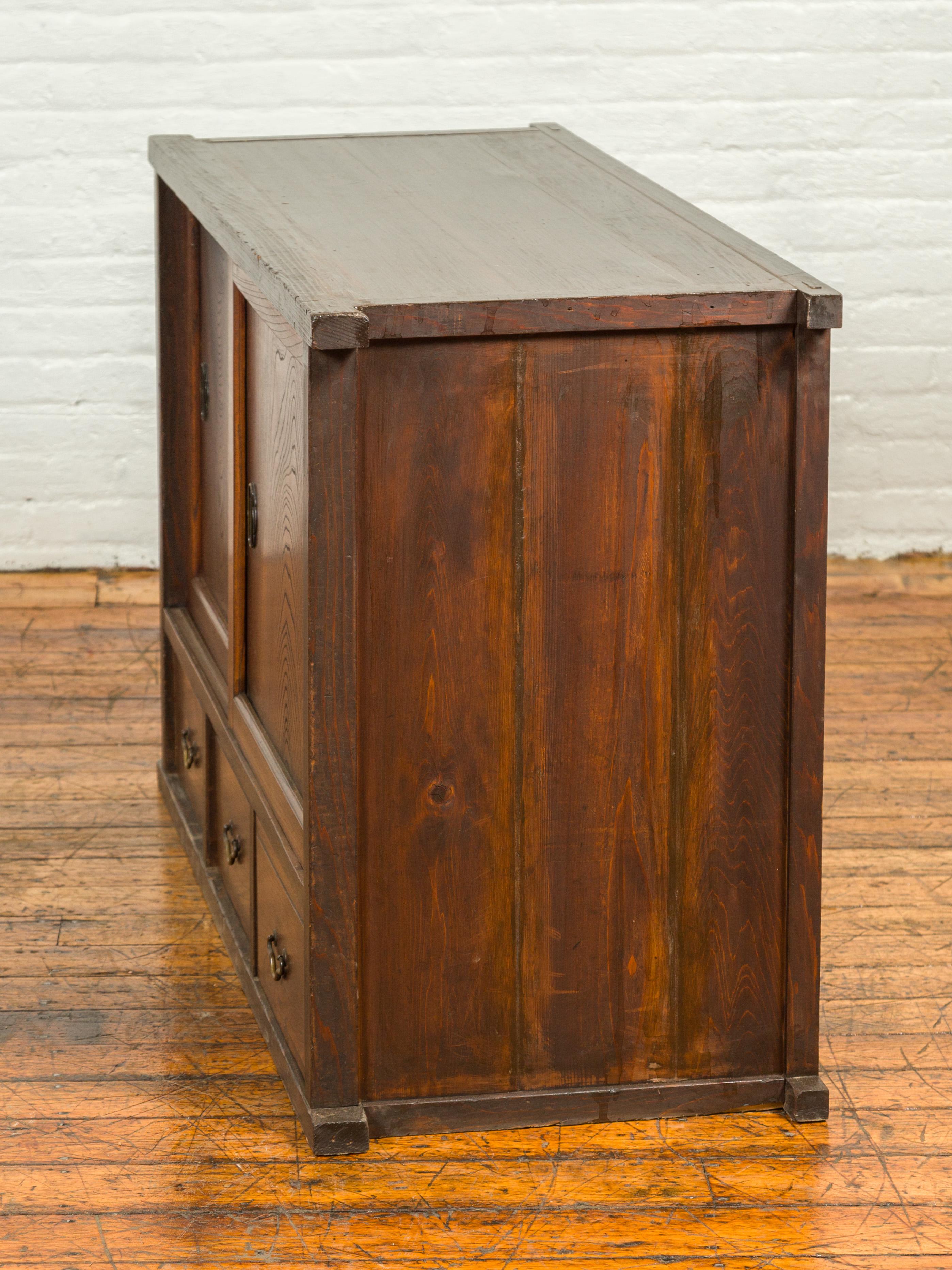 Japanese 19th Century Keyaki Wood Buffet with Sliding Doors and Three Drawers For Sale 9
