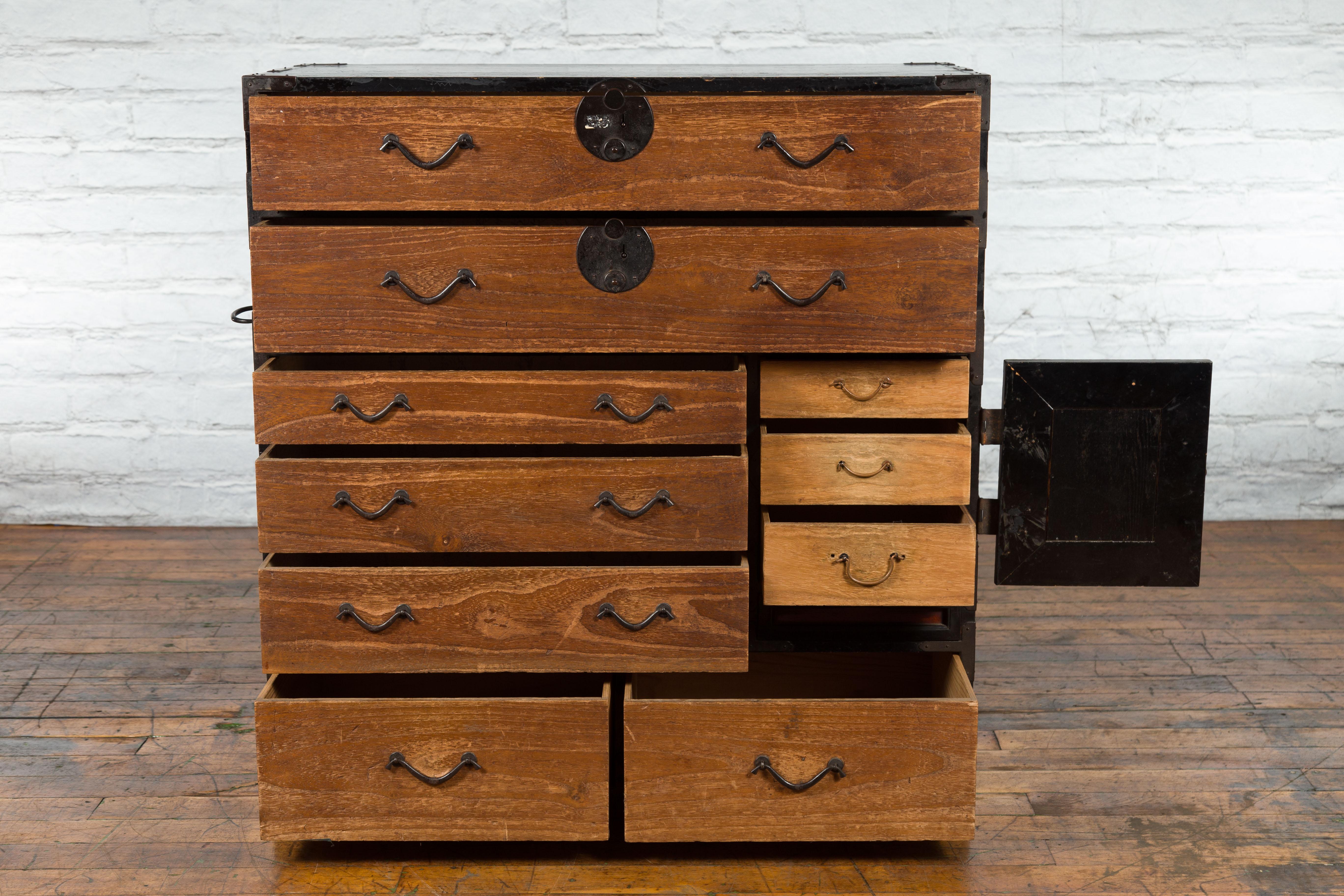 Wood Japanese 19th Century Meiji Period Brown and Black Tansu Clothing Chest For Sale