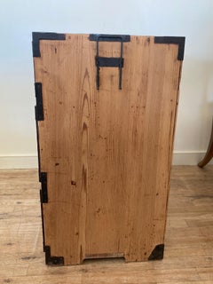 Commode japonaise Tansu du 19ème siècle