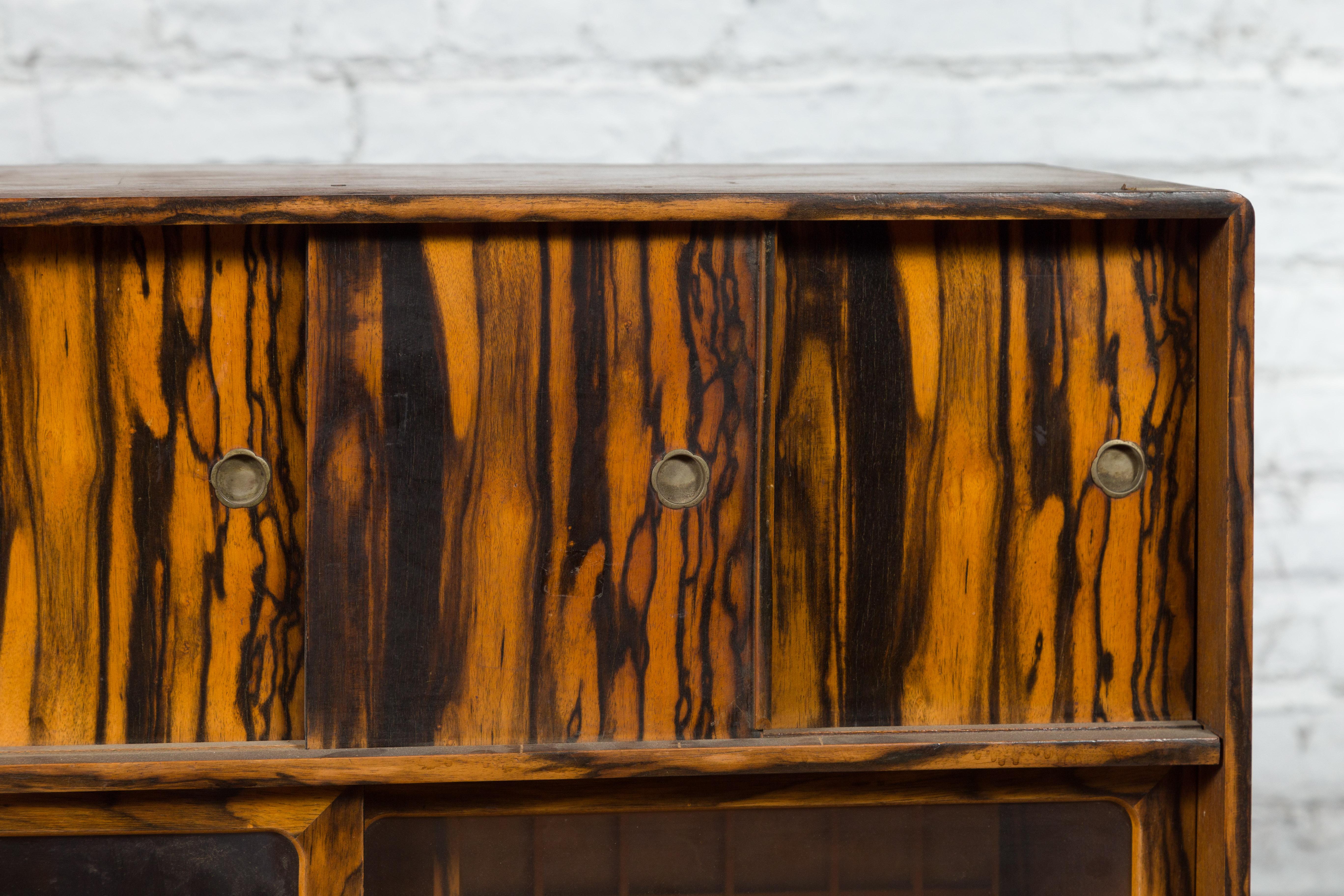 Japanese 19th Century Zebra Wood Tansu Chest with Sliding Doors and Open Shelves For Sale 3