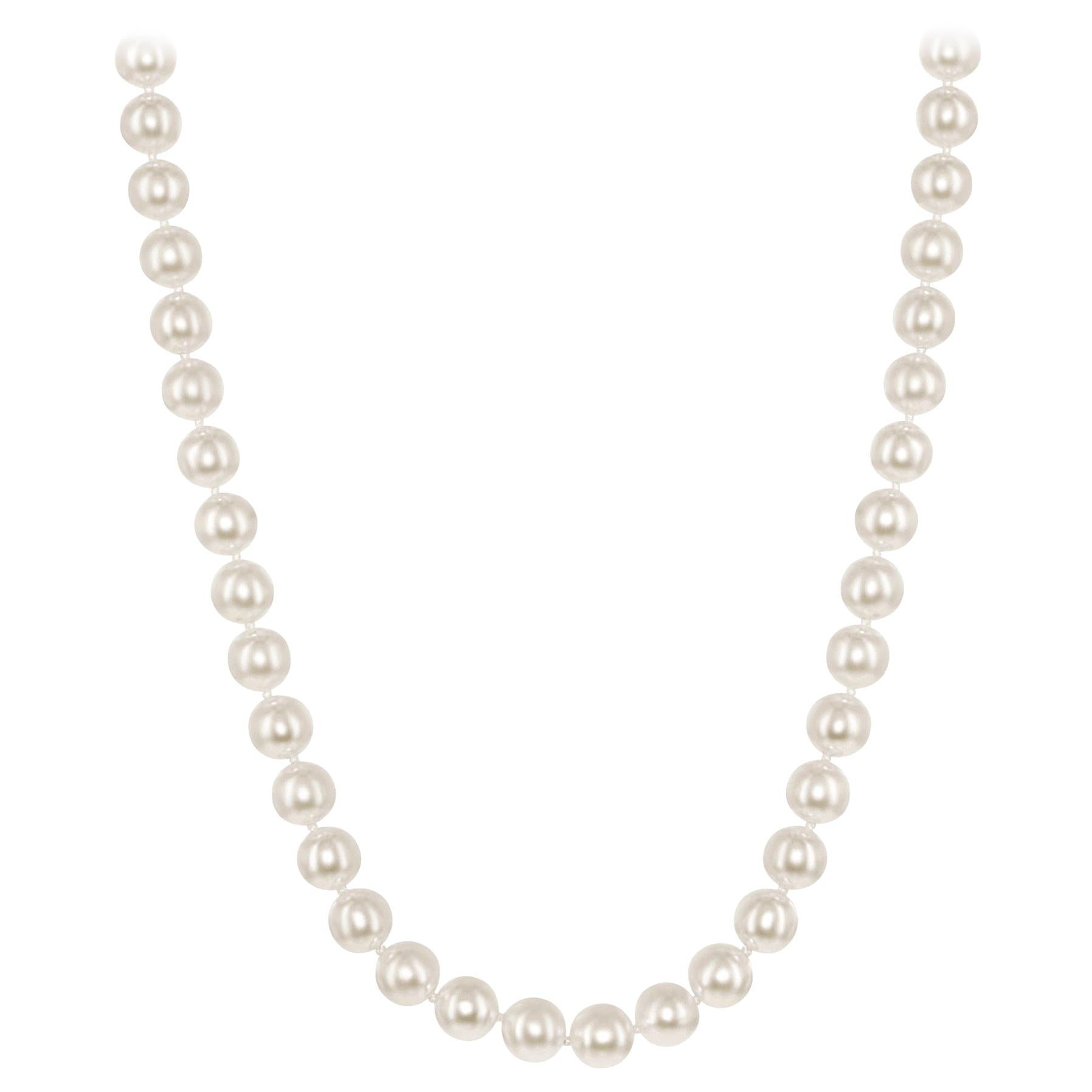 Japanese Akoya Cultured 7-7.5mm Pearl Necklace with 14K Gold Clasp For Sale