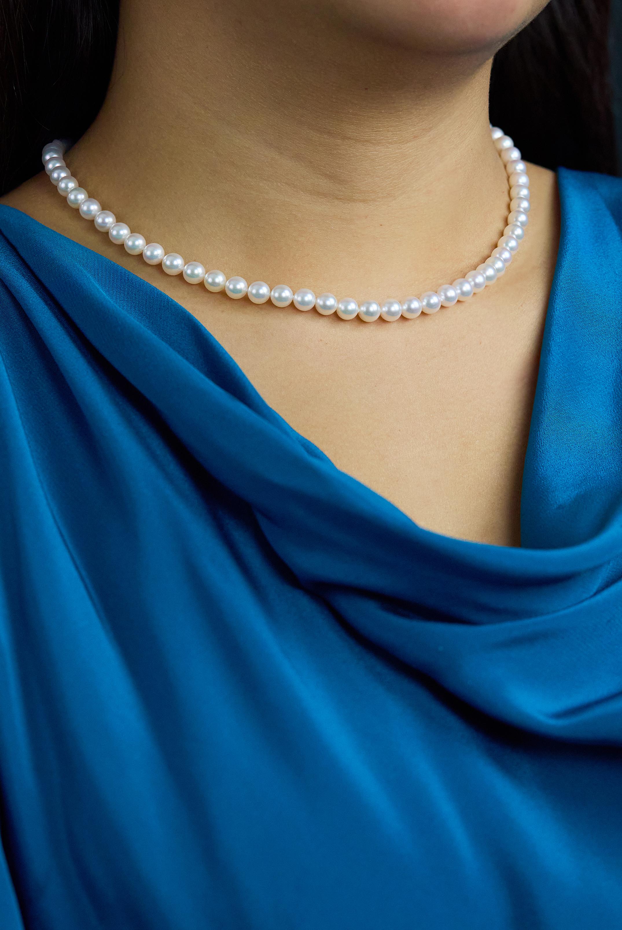 Collana di perle Akoya giapponesi, diamanti taglio rotondo da 0,37 carati totali In condizioni Nuovo in vendita a New York, NY