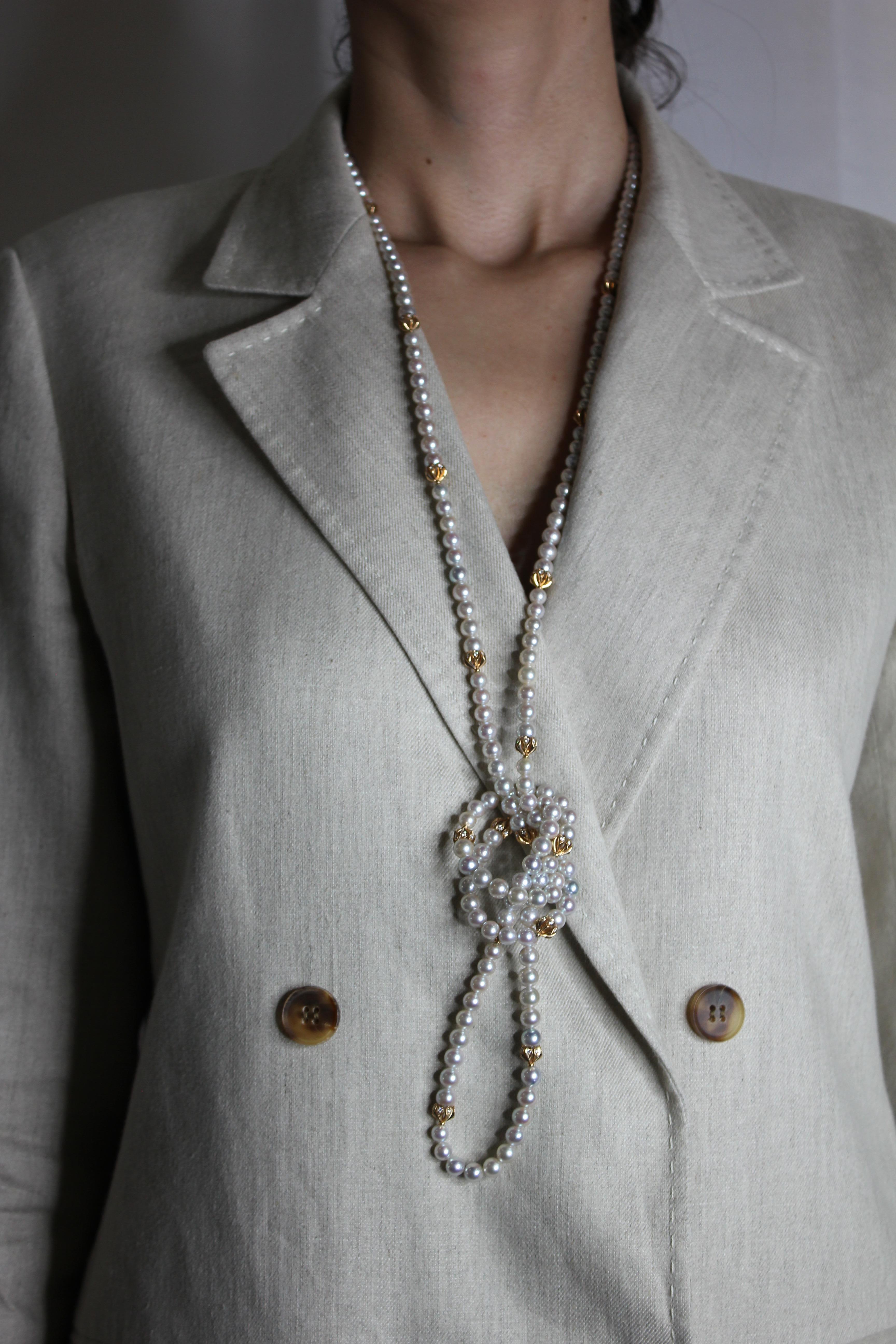 Lange Akoya-Perlenkette aus 18 Karat Roségold mit weißer Babyperle und Diamanten im Angebot 4