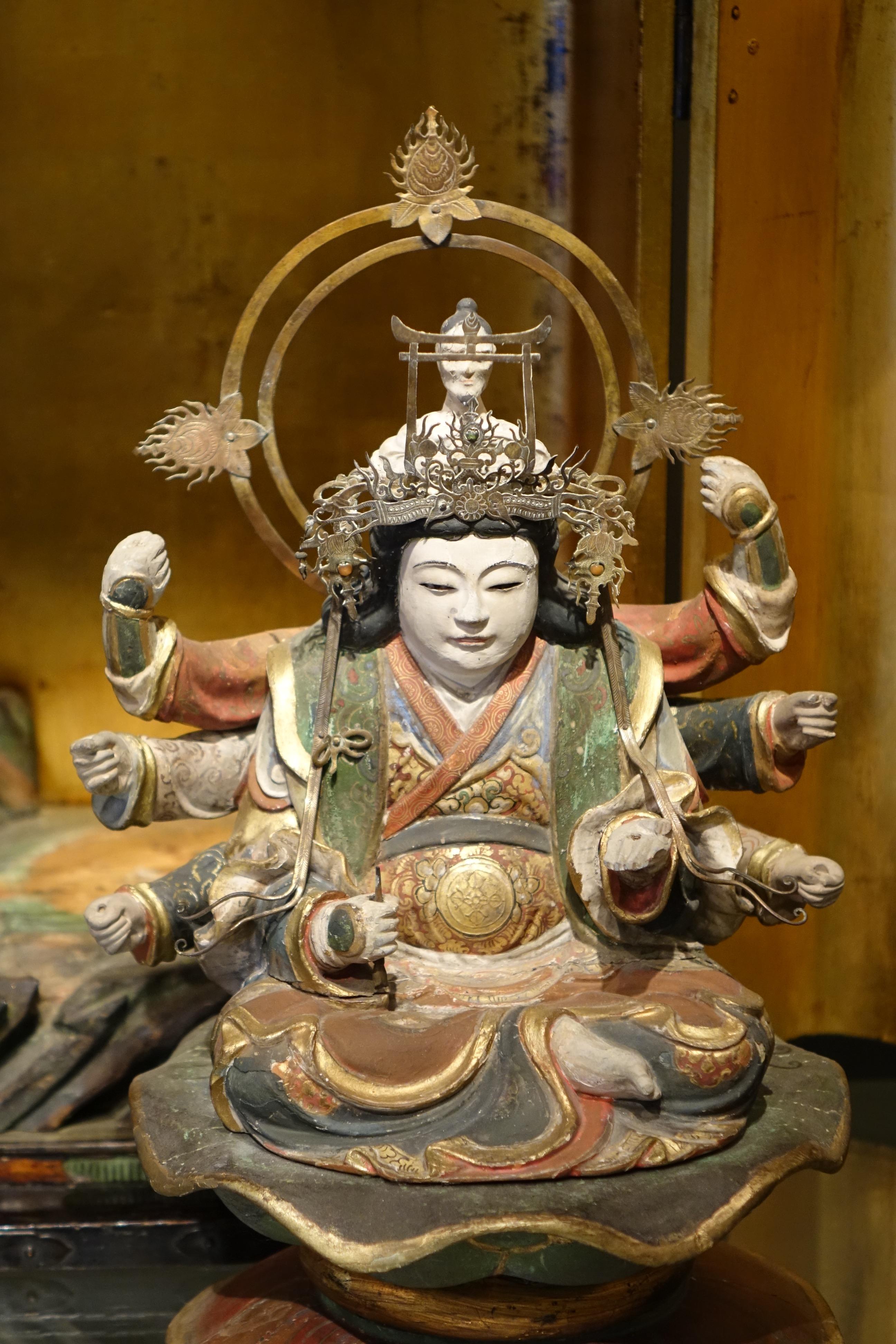 Japanese Altar  in Lacquer , Edo Period (1603-1868) 3