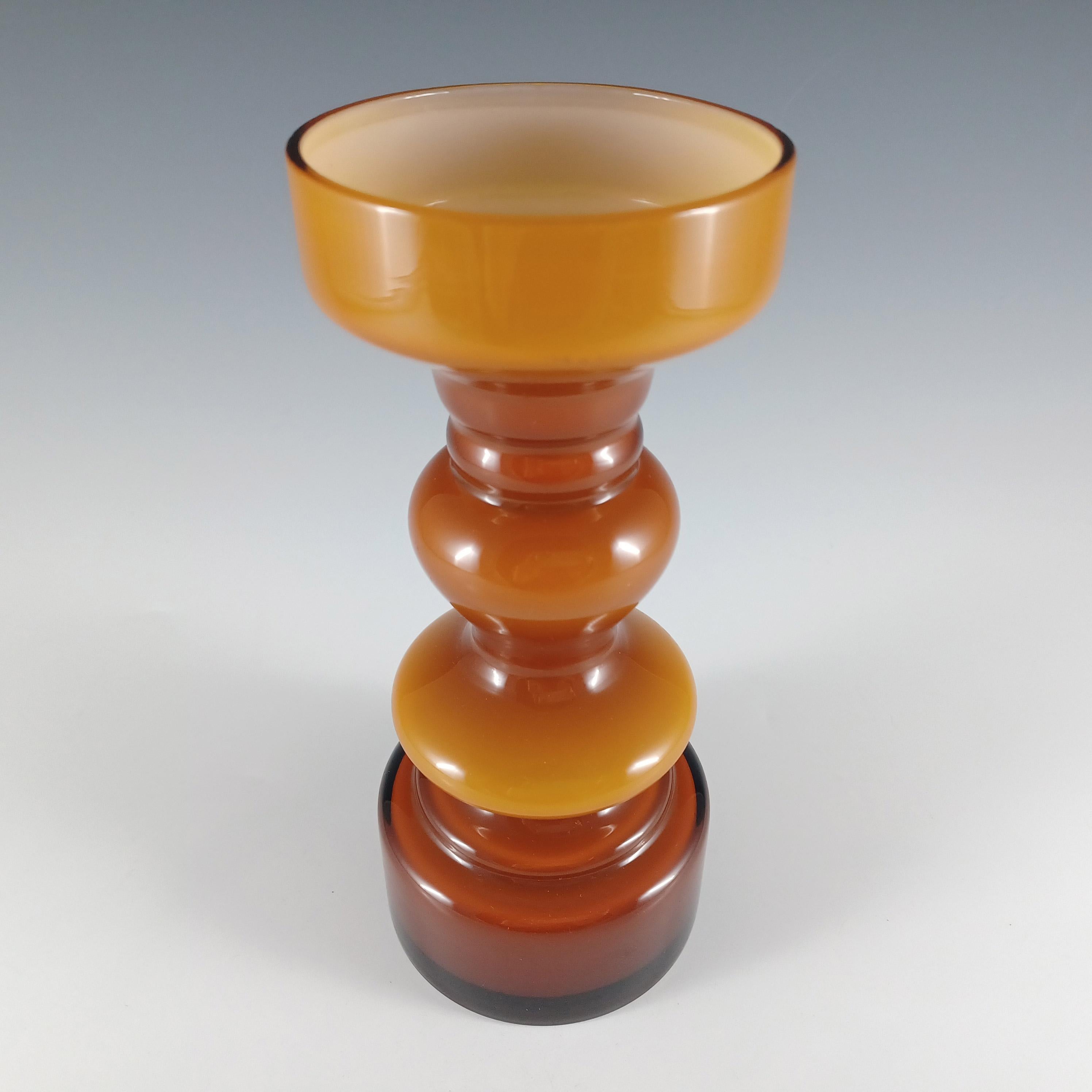 Mid-Century Modern Vase japonais en verre cerclé d'ambre - style suédois en vente
