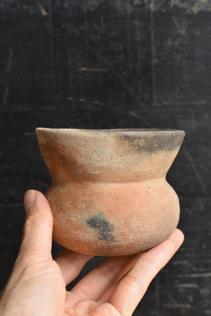 Unglazed Japanese ancient beautiful earthenware Jar/Yayoi Pottery/before the 10th Century