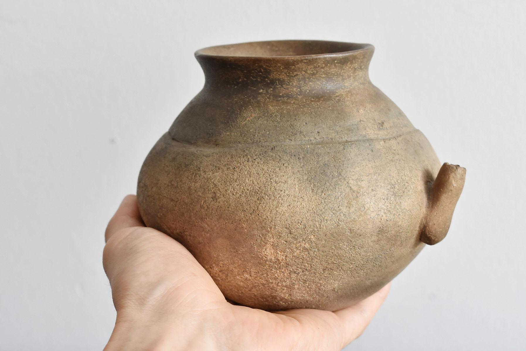 Japanese Ancient Small Jar / Jomon Pottery / 3000 Years ago / Wabi-Sabi 10