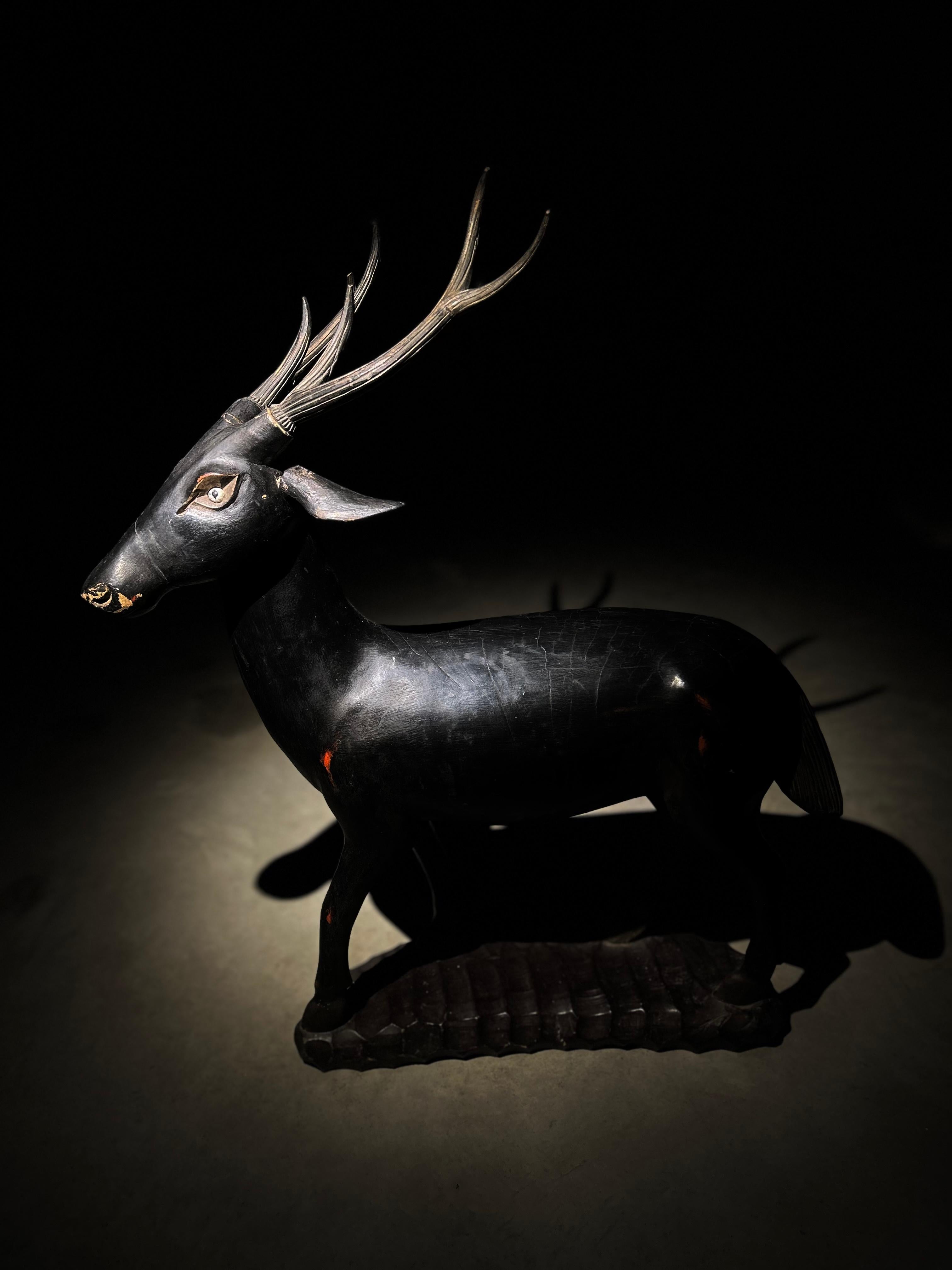 Japanese antic deer sculpture For Sale 8