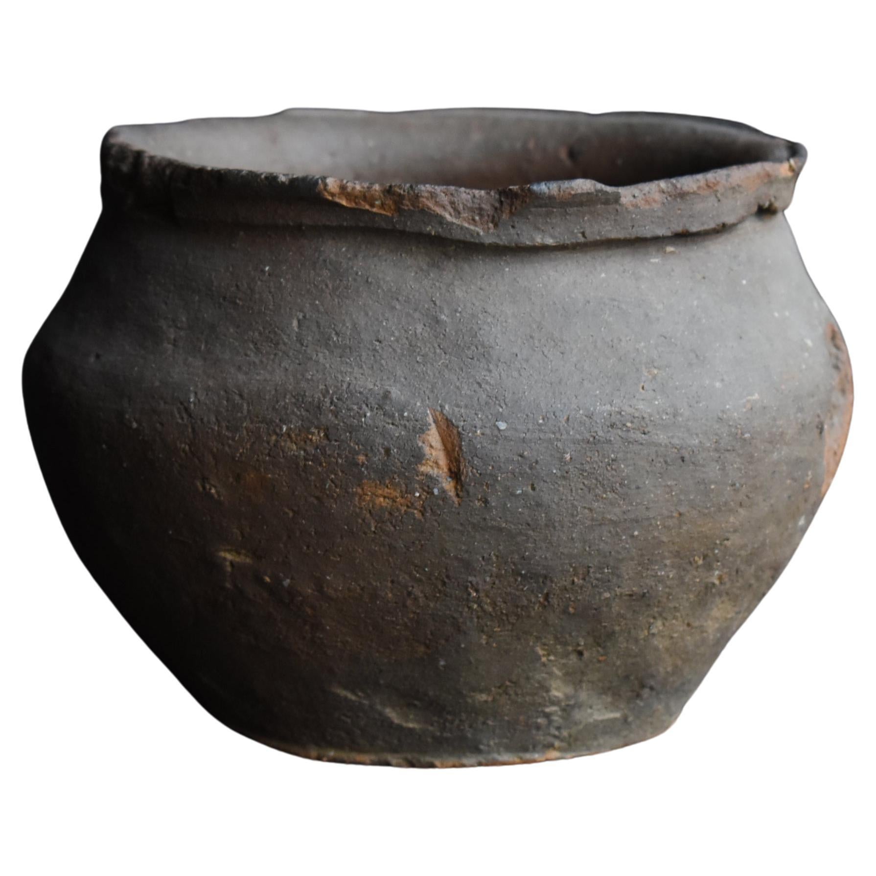 Petit vase en poterie japonaise ancien du 13ème siècle / Vase à fleurs Wabi Sabi