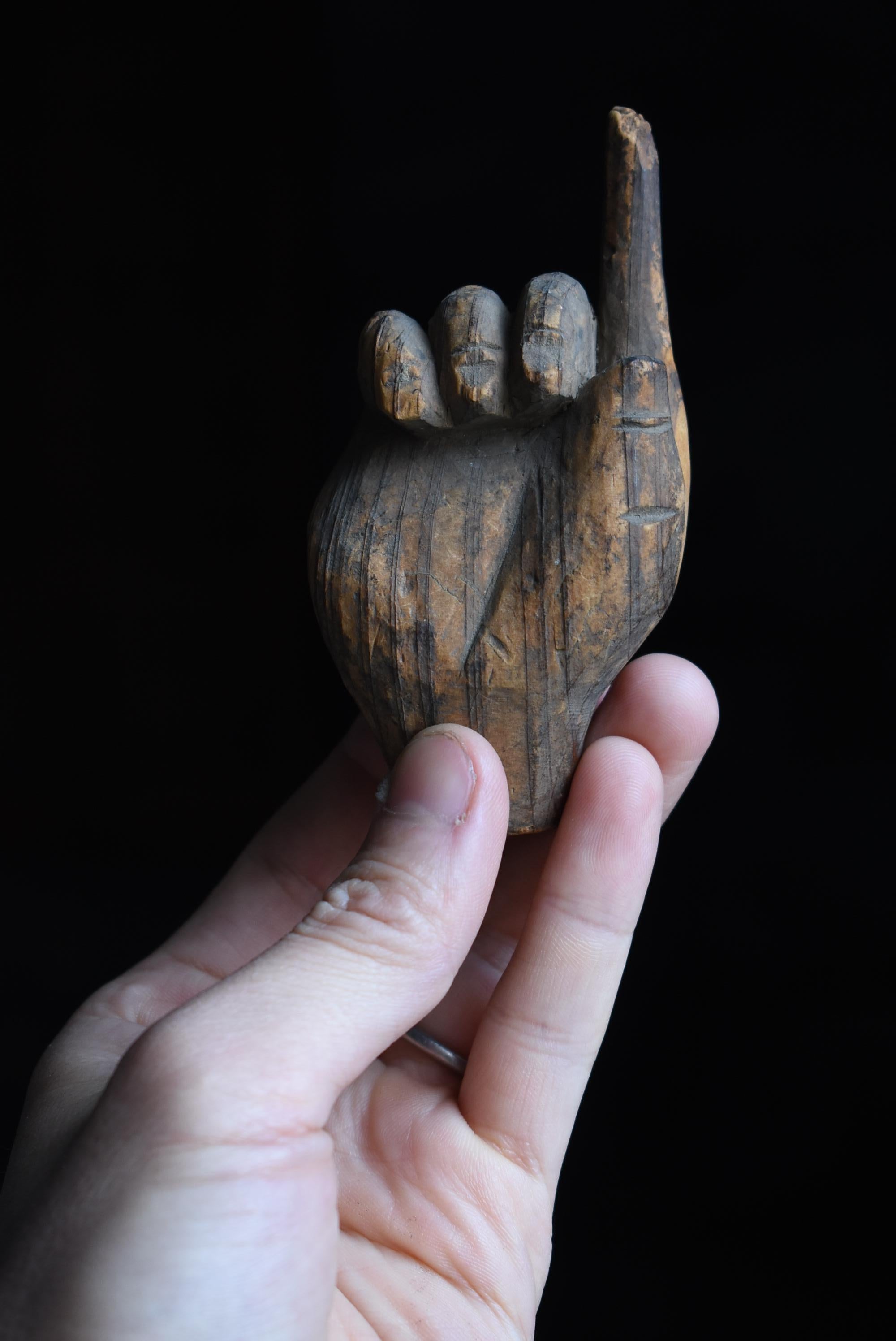 Japanese Antique 15th Century Wood Carving Buddha's Hand / Sculpture Wabi Sabi  For Sale 8