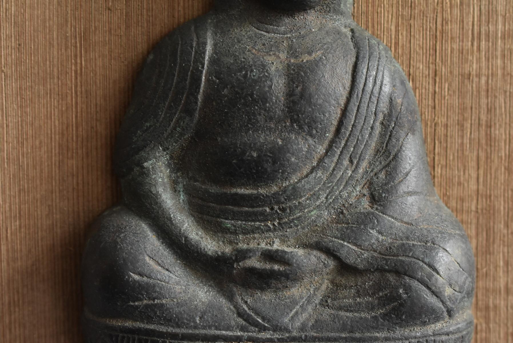 Arts and Crafts Japanese Antique 17th Century Small Copper Buddha Statue /Wabisabi/Tathagata