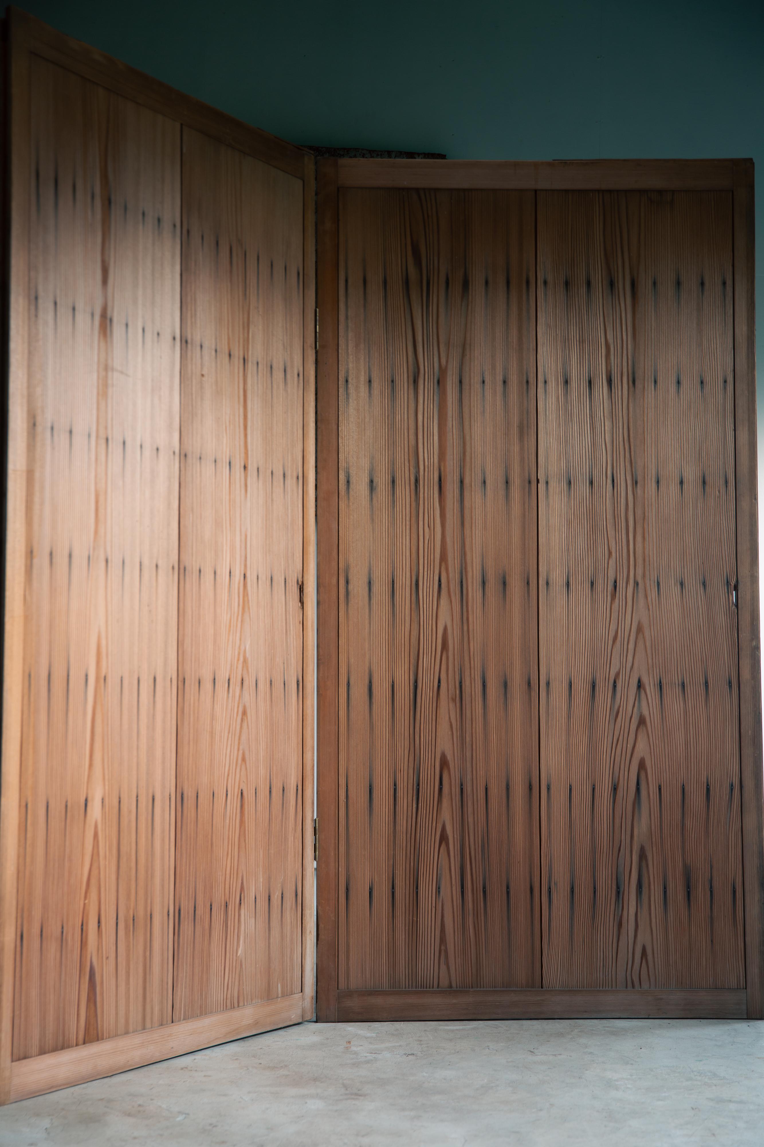 Japanese antique Yoshino Cedar 2-panel folding room divider Byobu folding screen In Good Condition In 常陸大宮市, JP