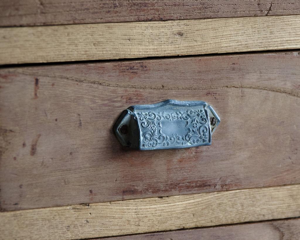 Armario Japonés Antiguo de 24 Cajones, Era Meiji'1868-1912'Wabi Sabi en venta 8